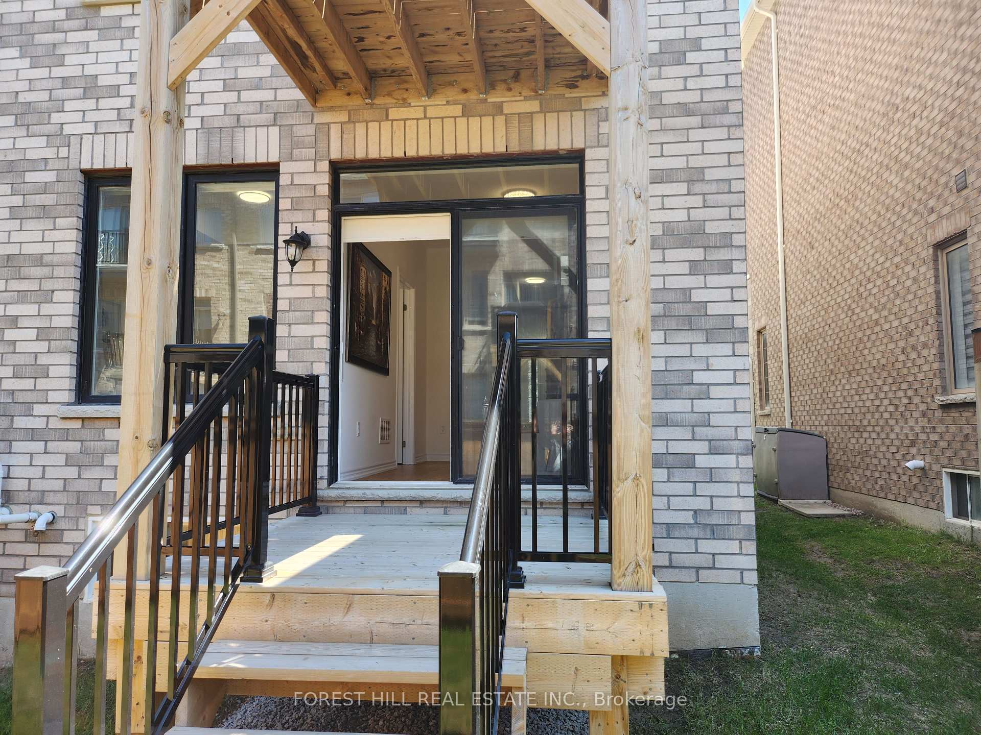 Photo 20 of 18 Kingfisher Way, Whitby, Lynde Creek — HOMEH