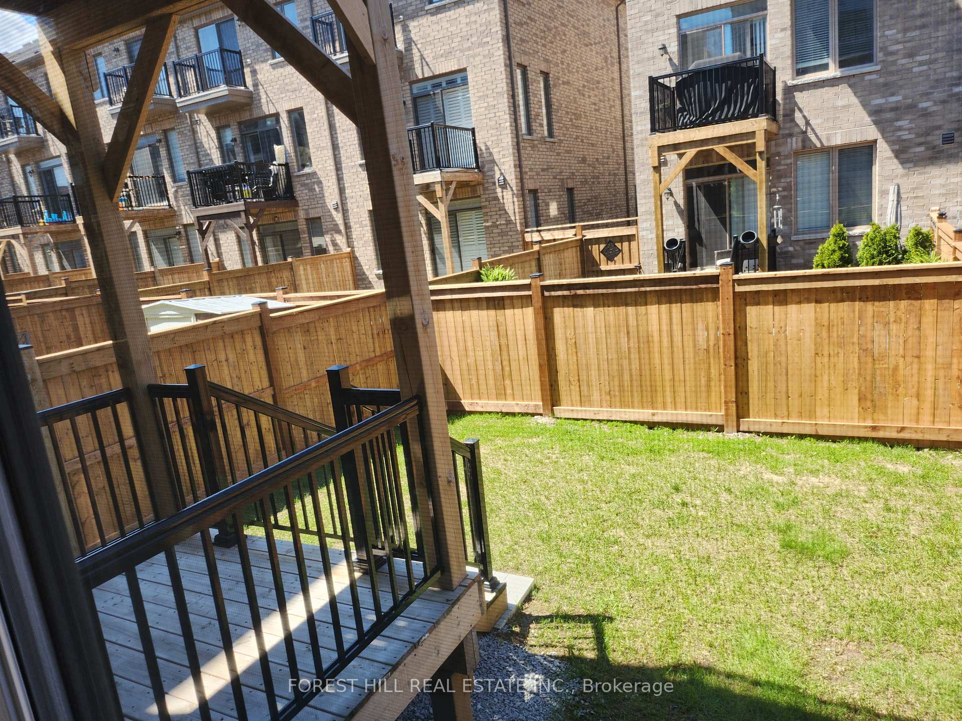 Photo 21 of 18 Kingfisher Way, Whitby, Lynde Creek — HOMEH