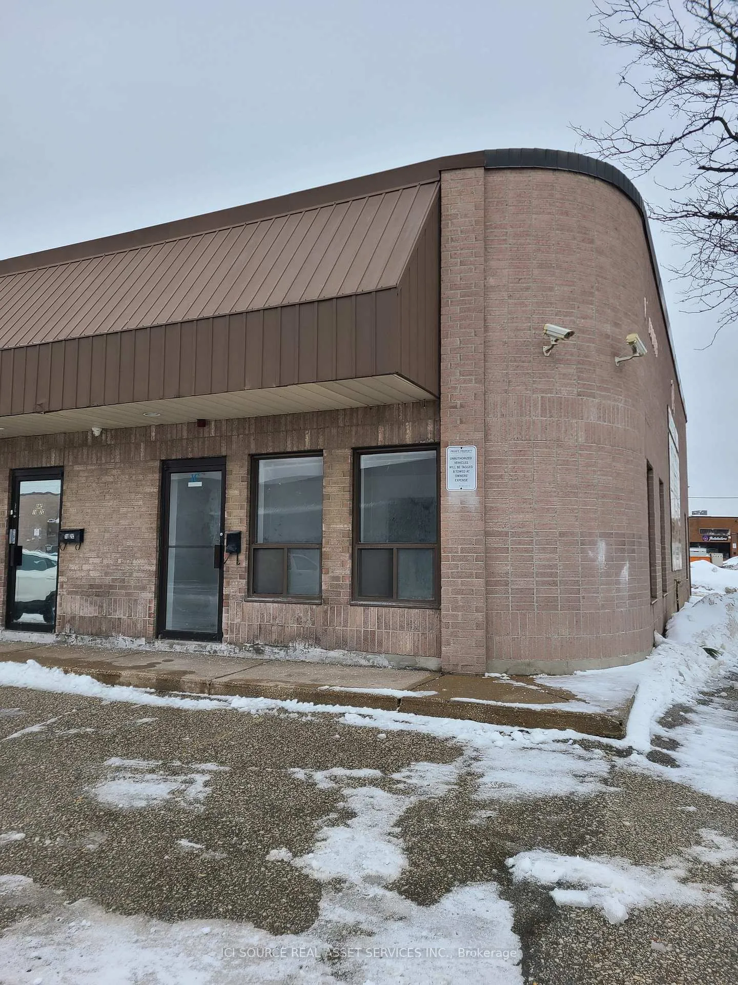 Photo of Unit 1412, 250 Scarlett Rd