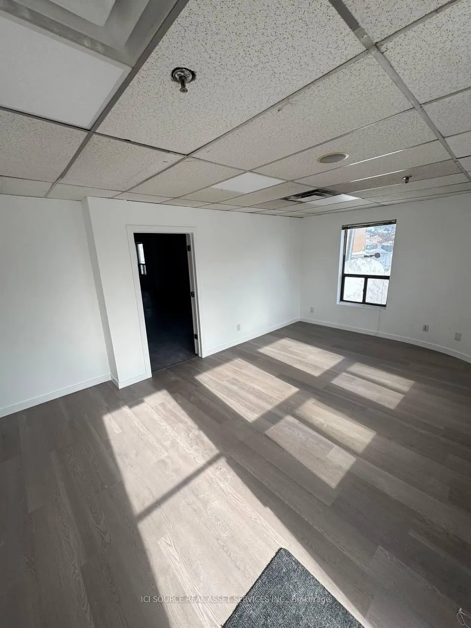 Photo 6 of Unit 1412, 250 Scarlett Rd, Toronto, Rockcliffe-Smythe — HOMEH