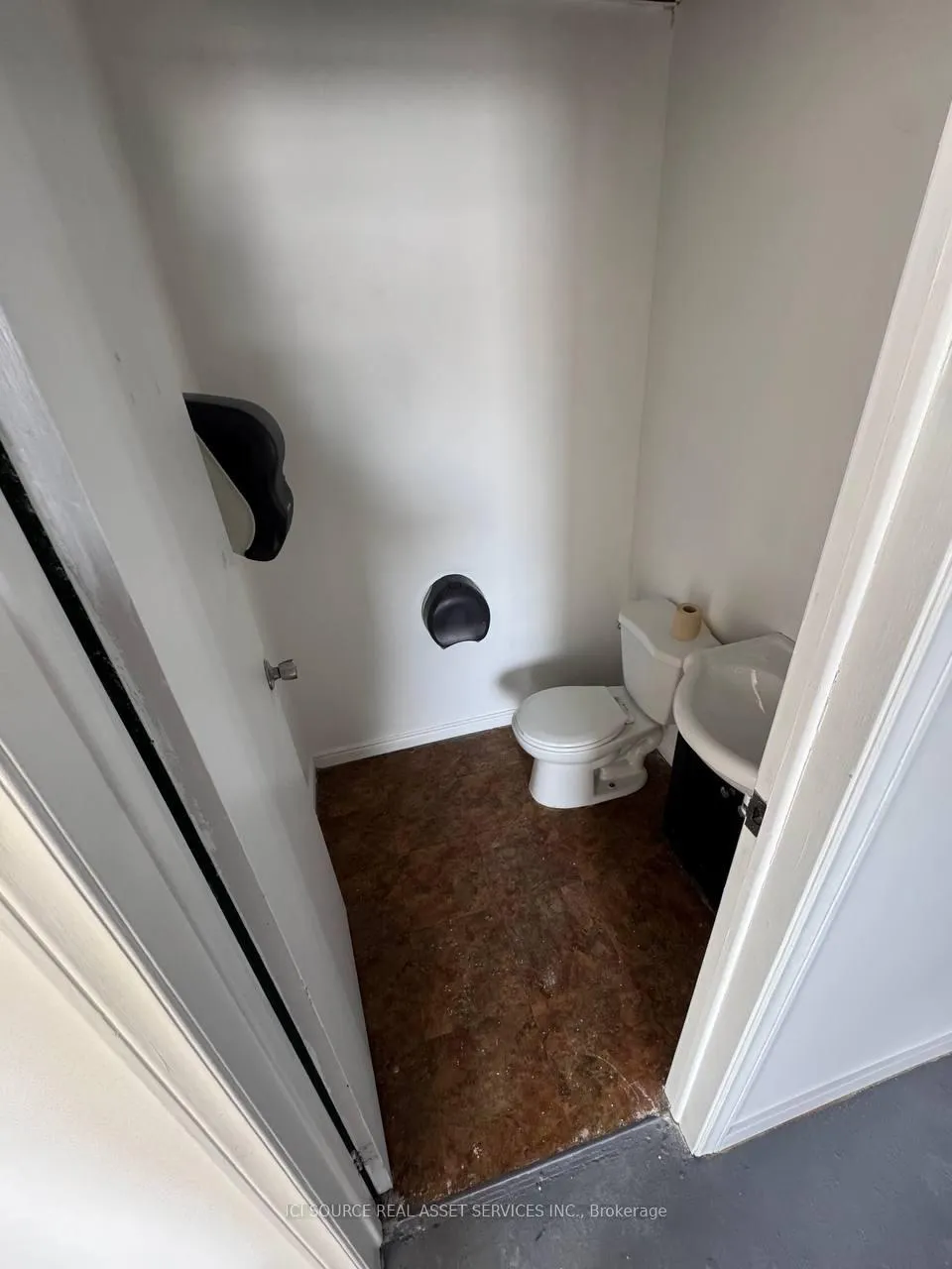 Photo 9 of Unit 1412, 250 Scarlett Rd, Toronto, Rockcliffe-Smythe — HOMEH