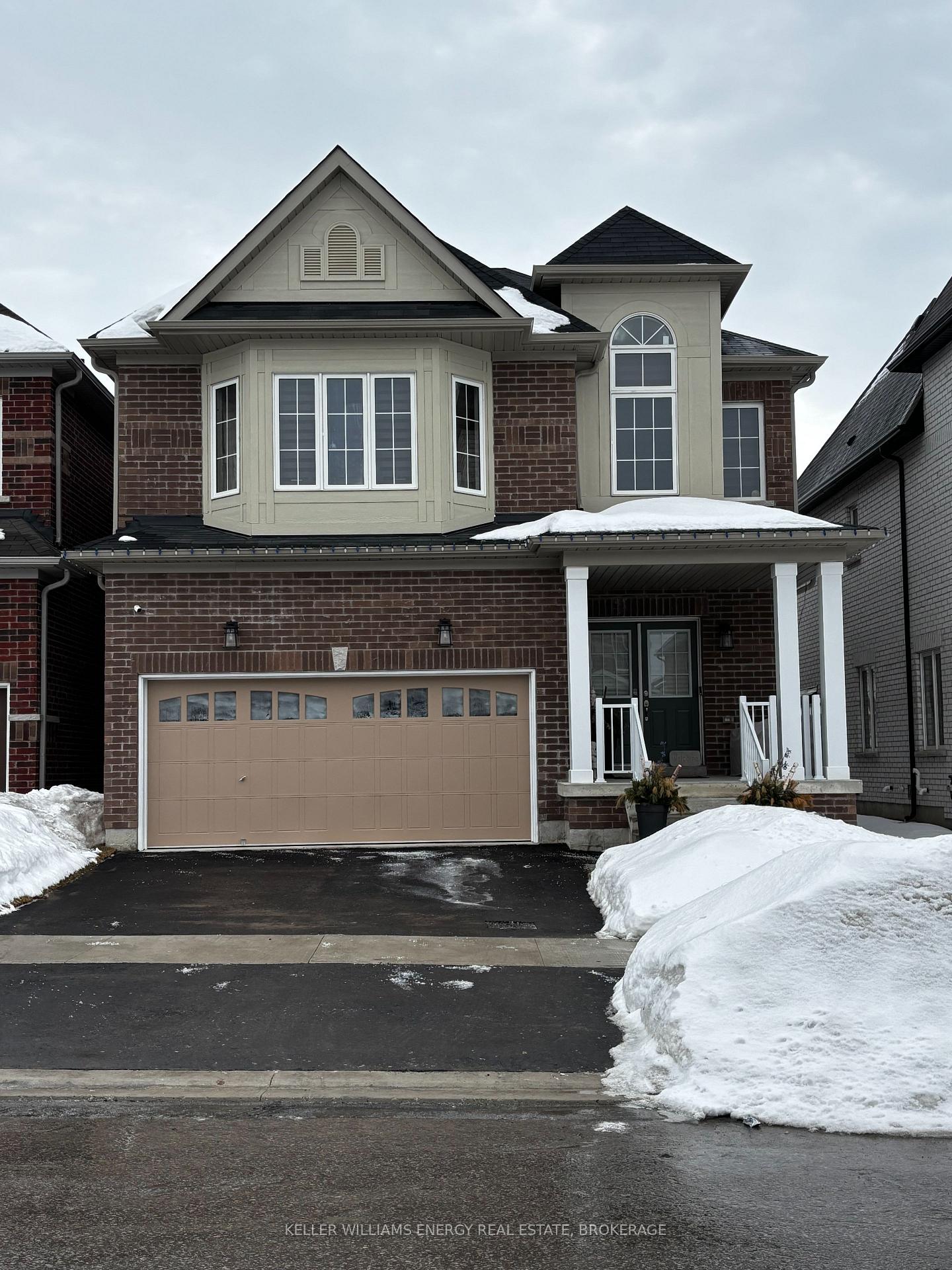 Front of 1189 Drinkle Crescent