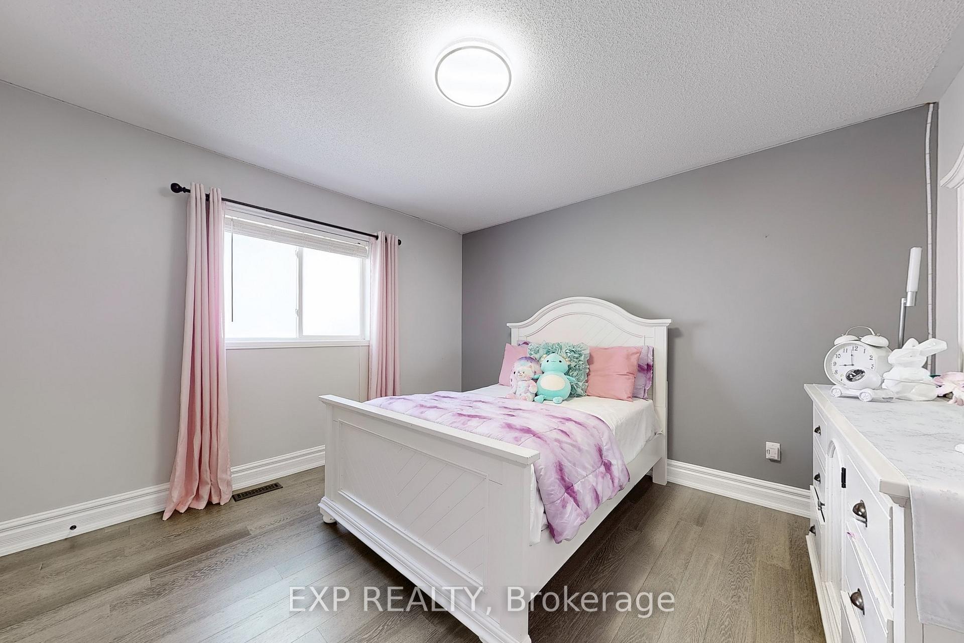 Photo 29 of 50 Splendor Drive, Whitby, Williamsburg — HOMEH