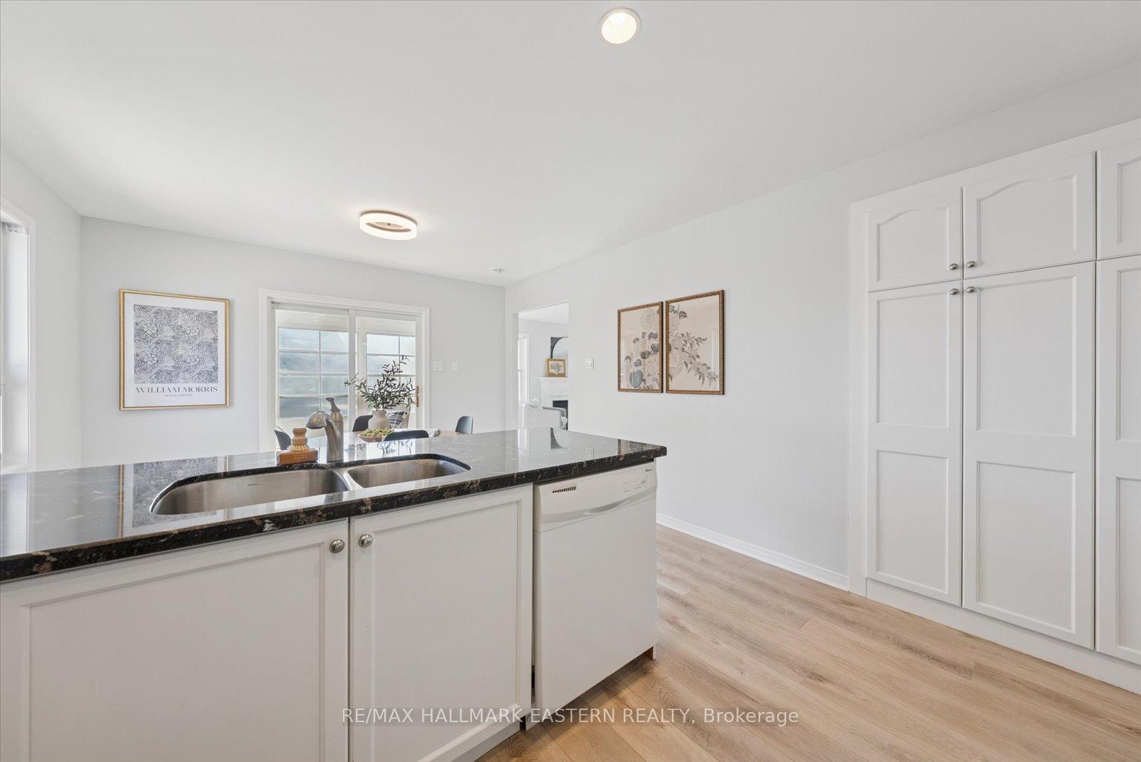 Photo 16 of 2431 Marsdale Drive, Peterborough, Ashburnham Ward 4 — HOMEH