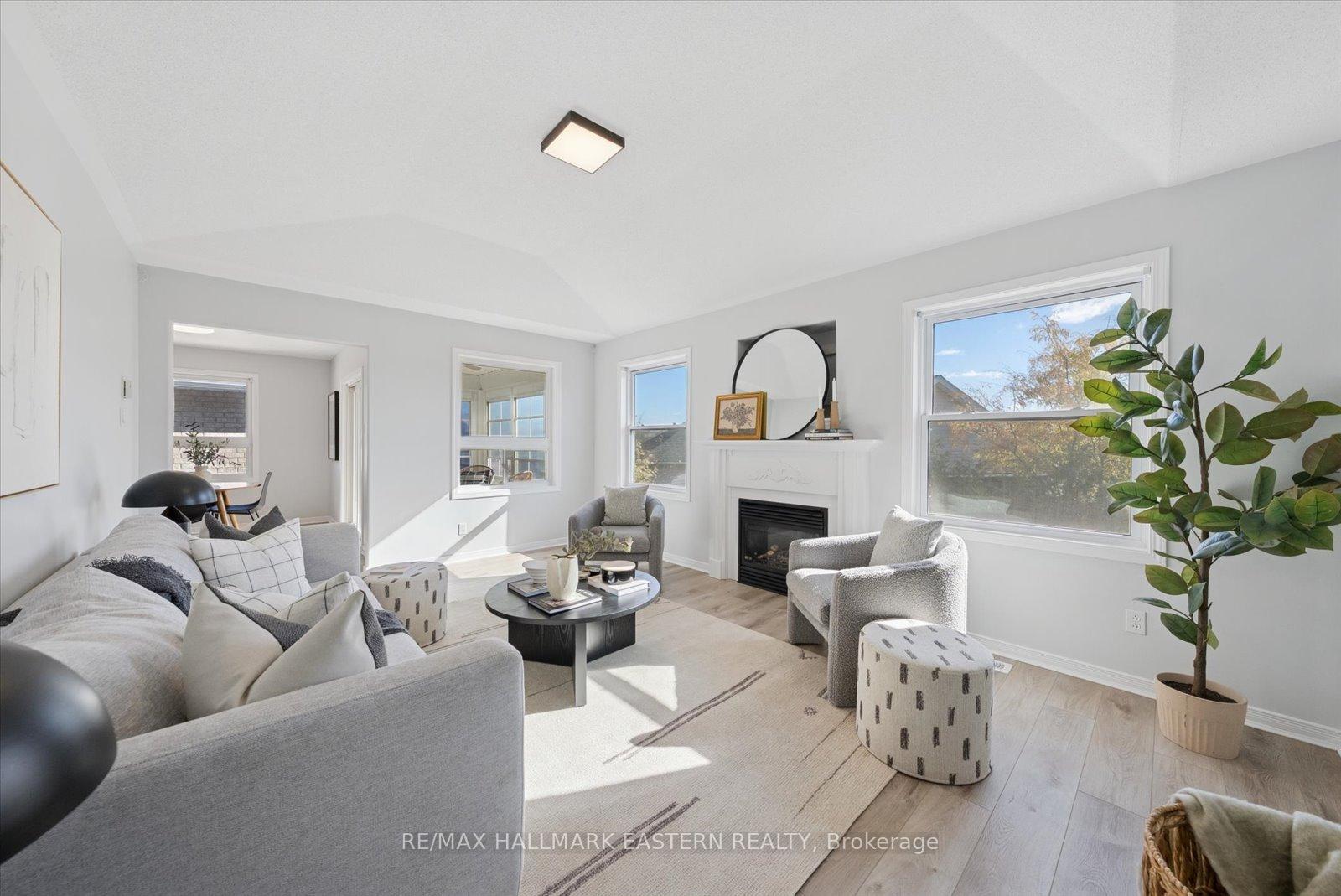 Photo 20 of 2431 Marsdale Drive, Peterborough, Ashburnham Ward 4 — HOMEH