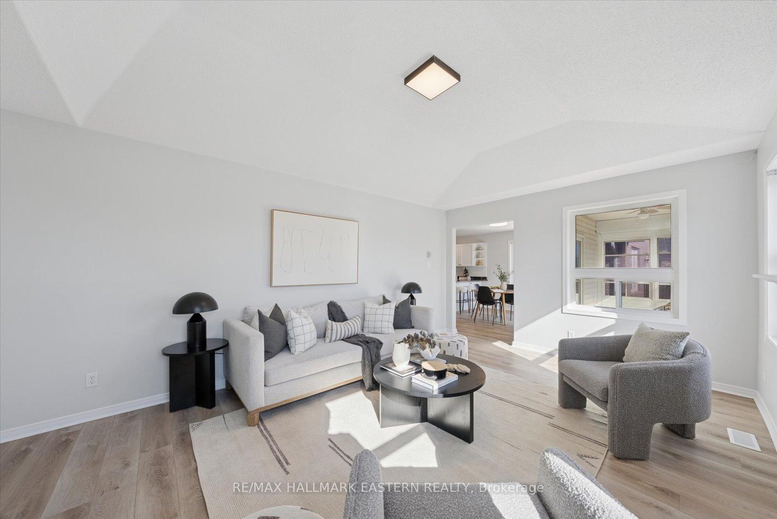 Photo 22 of 2431 Marsdale Drive, Peterborough, Ashburnham Ward 4 — HOMEH