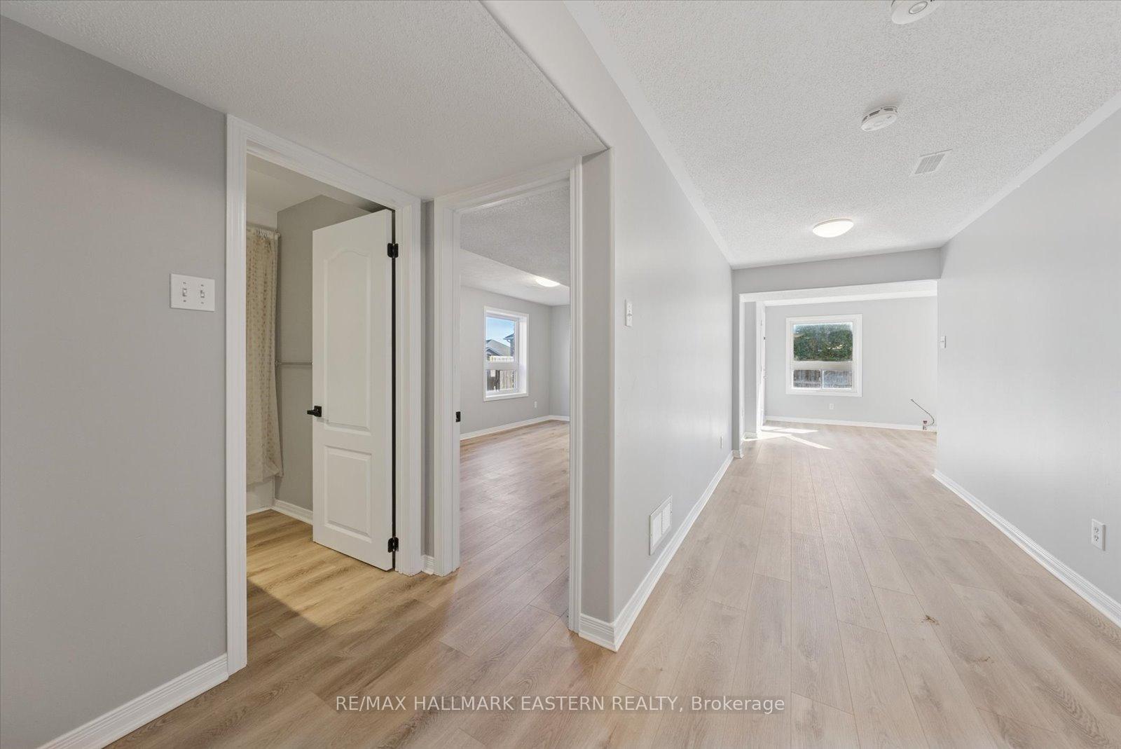 Photo 32 of 2431 Marsdale Drive, Peterborough, Ashburnham Ward 4 — HOMEH