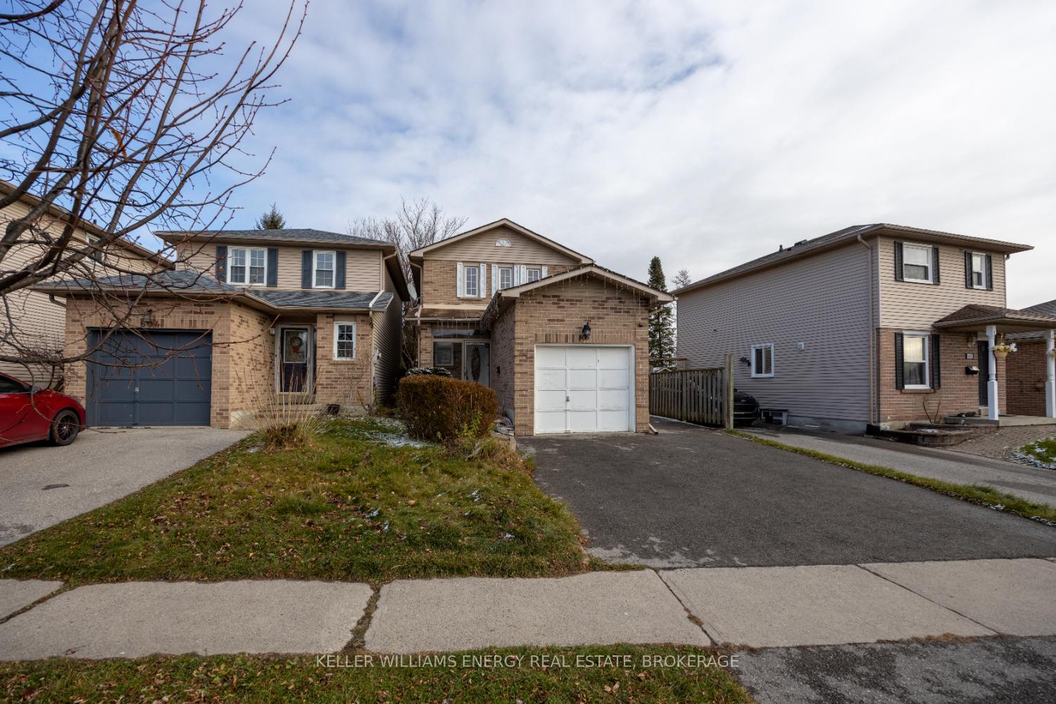 Front of 606 Cobblehill Drive