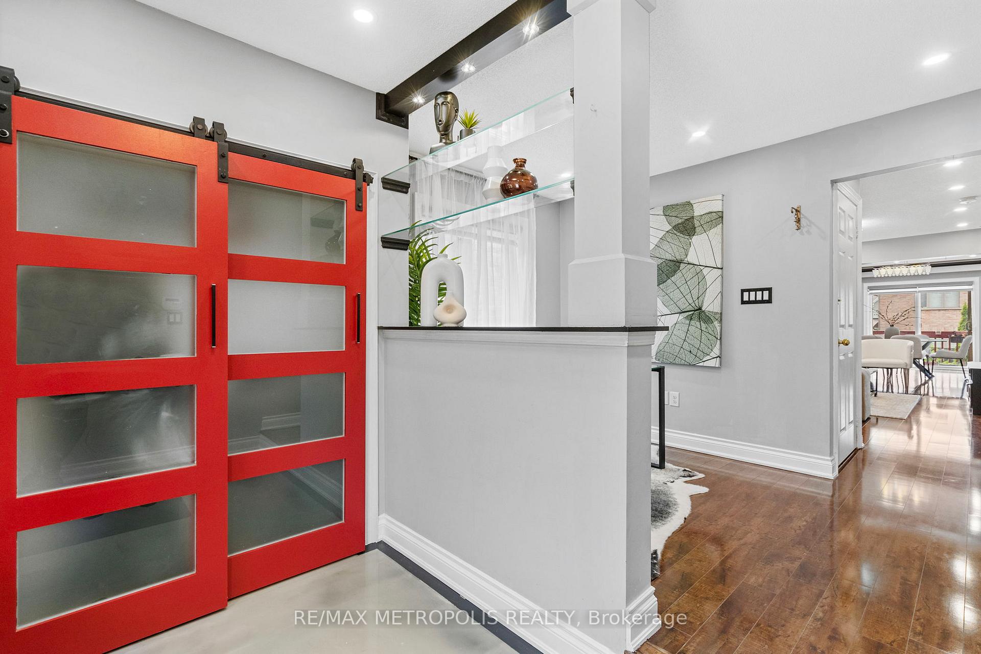 Photo 4 of 26 Kinrade Crescent, Ajax, Central East — HOMEH