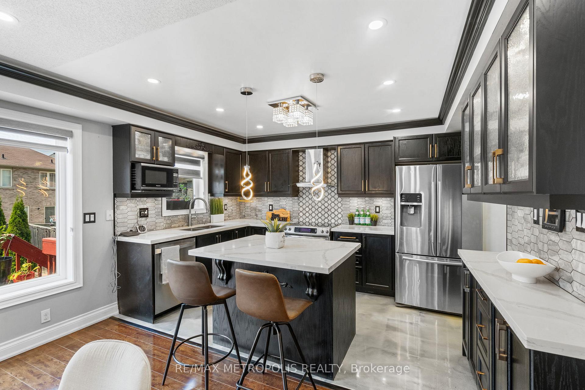 Photo 12 of 26 Kinrade Crescent, Ajax, Central East — HOMEH