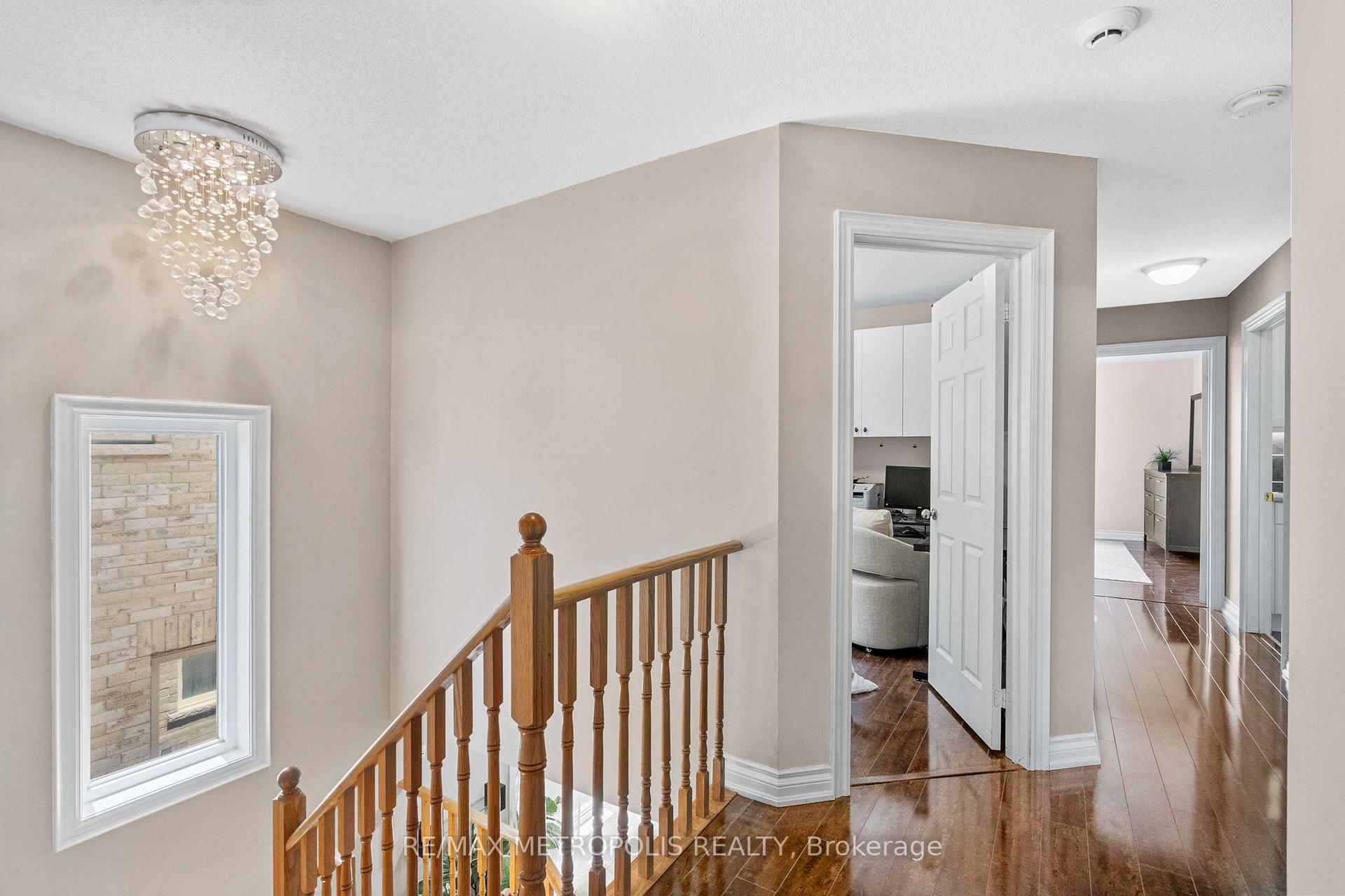 Photo 21 of 26 Kinrade Crescent, Ajax, Central East — HOMEH