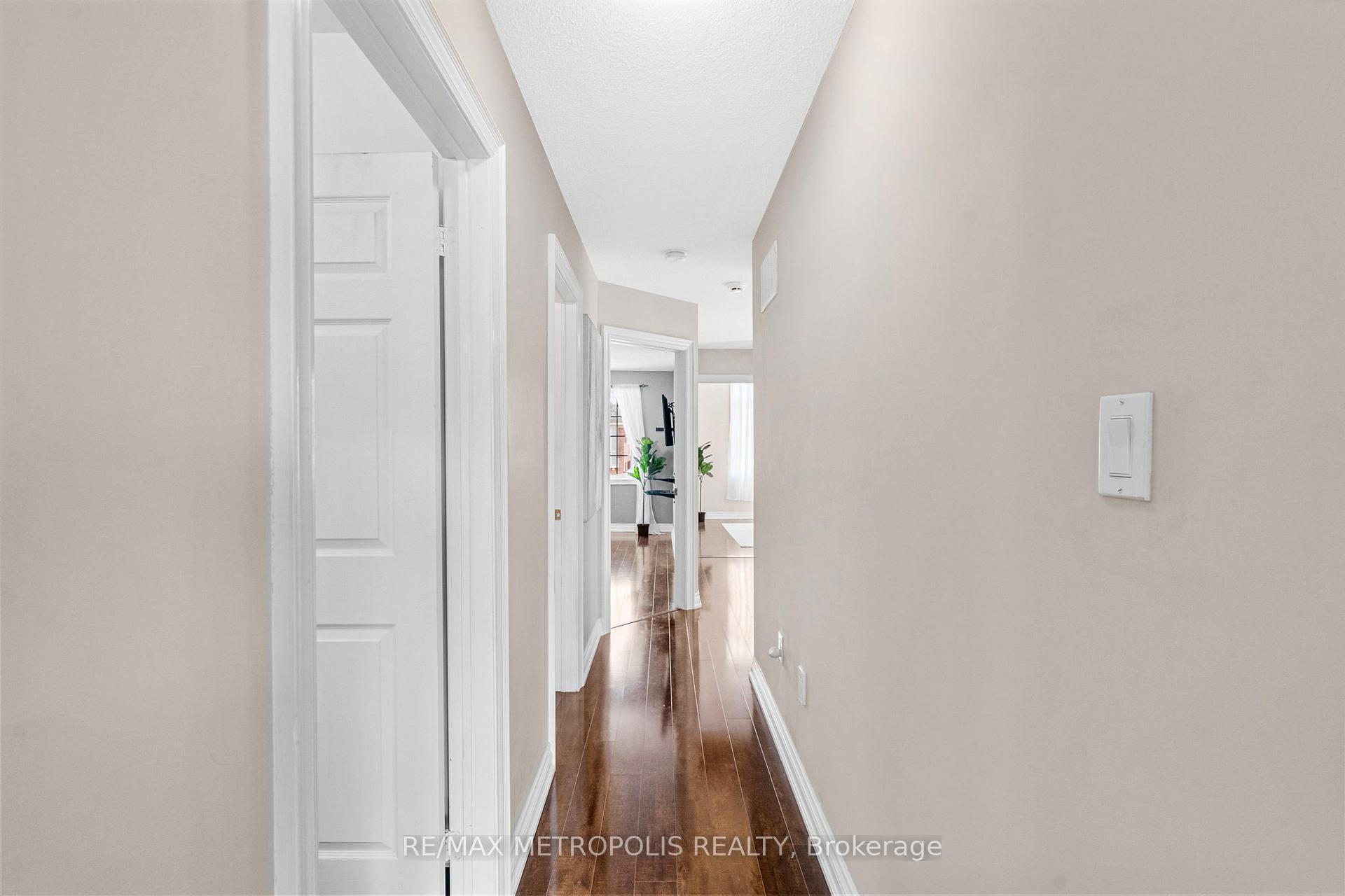 Photo 30 of 26 Kinrade Crescent, Ajax, Central East — HOMEH