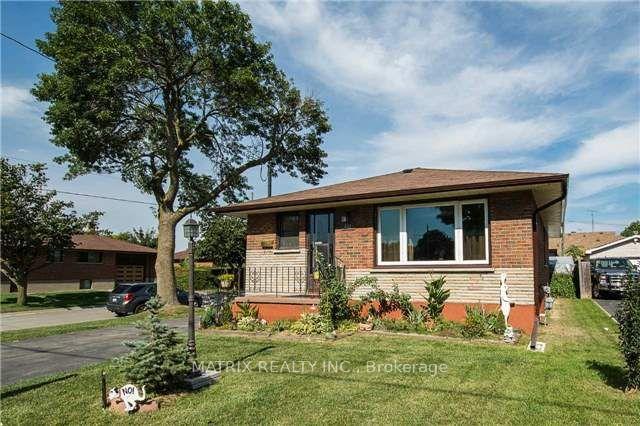 Photo 1 of 652 Olive Avenue, Oshawa, Donevan — HOMEH