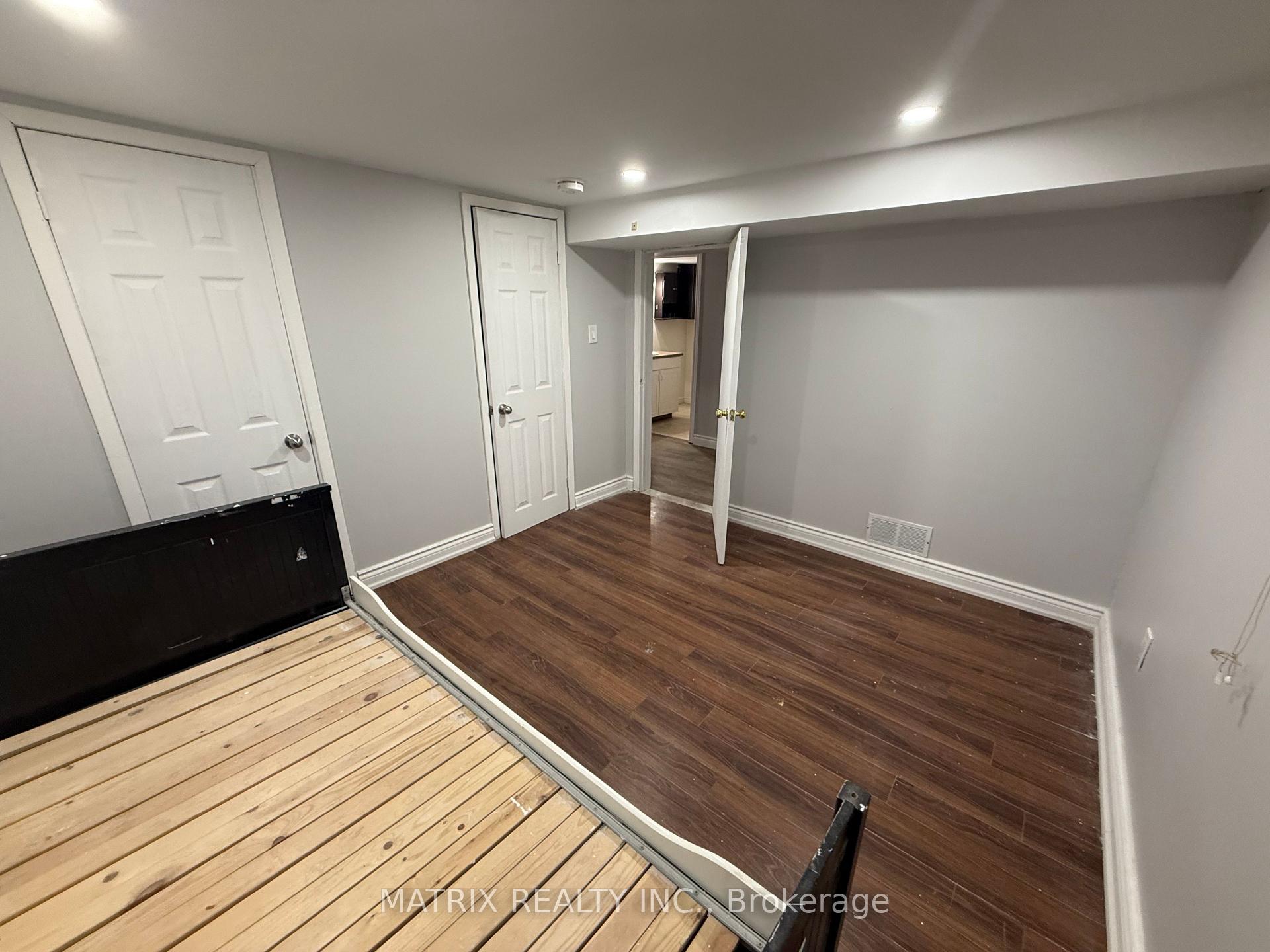 Photo 11 of 652 Olive Avenue, Oshawa, Donevan — HOMEH