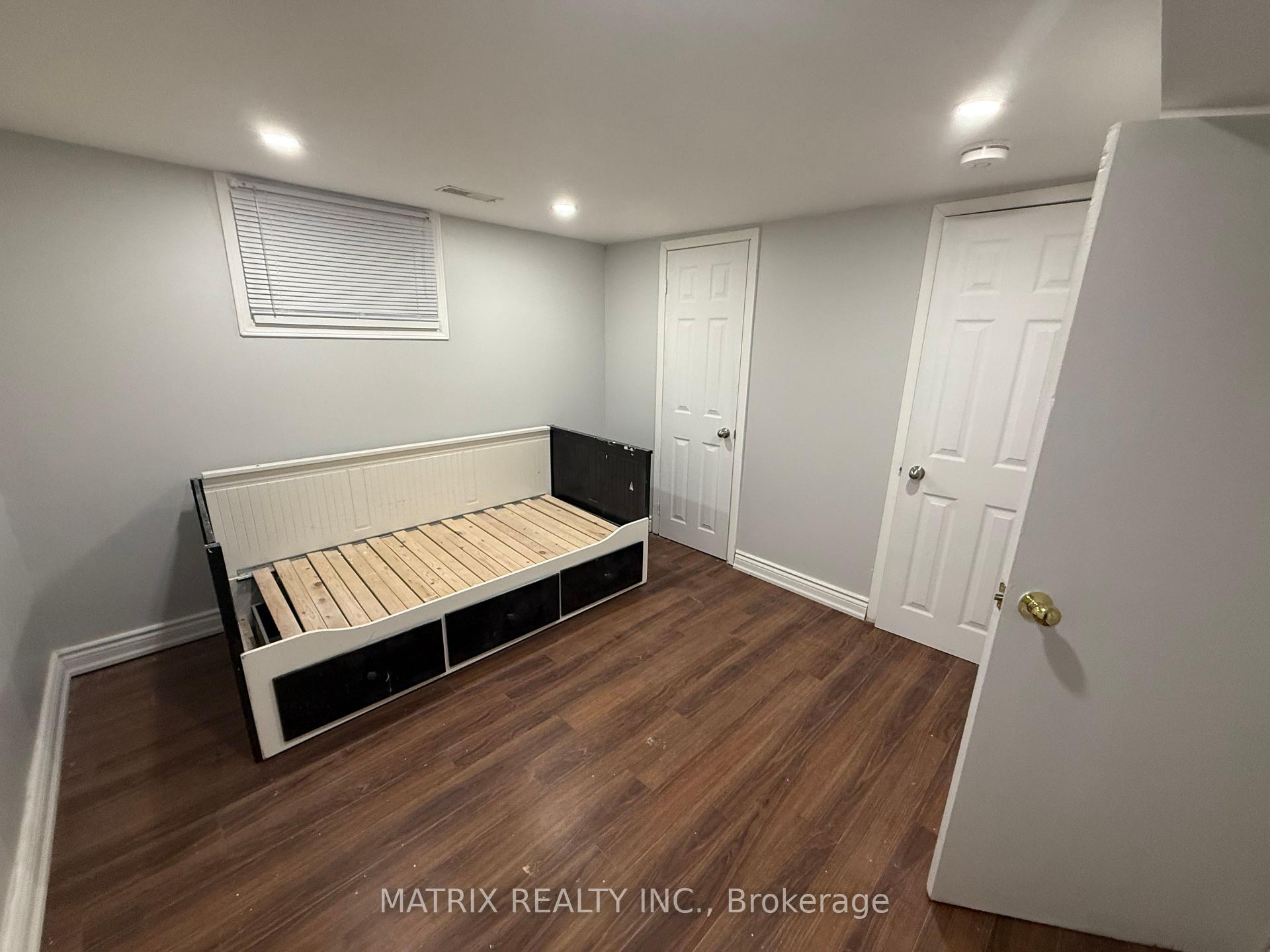 Photo 12 of 652 Olive Avenue, Oshawa, Donevan — HOMEH
