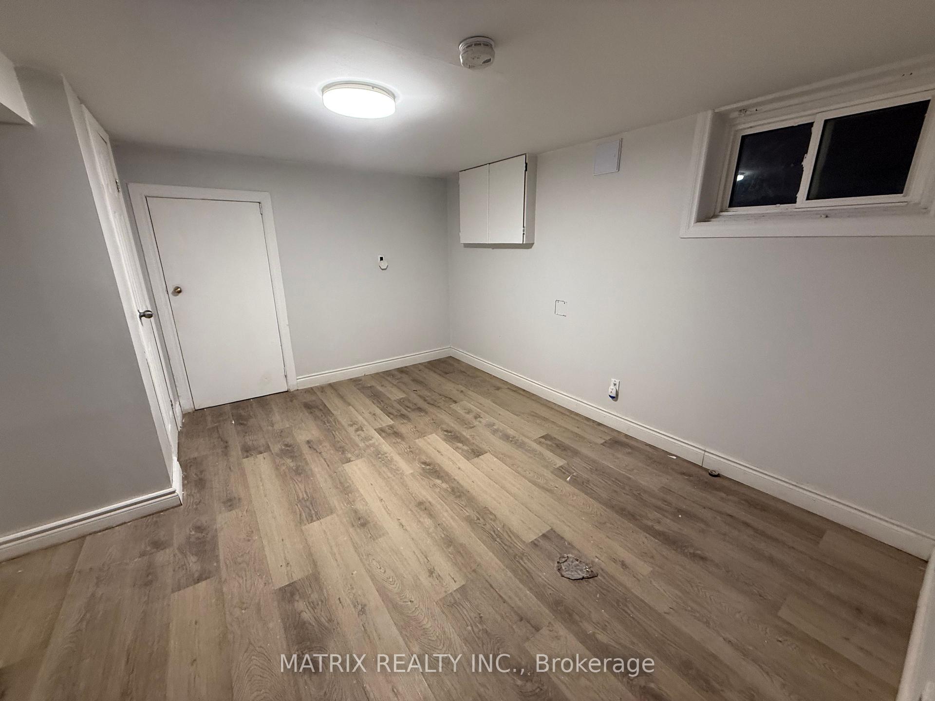 Photo 13 of 652 Olive Avenue, Oshawa, Donevan — HOMEH