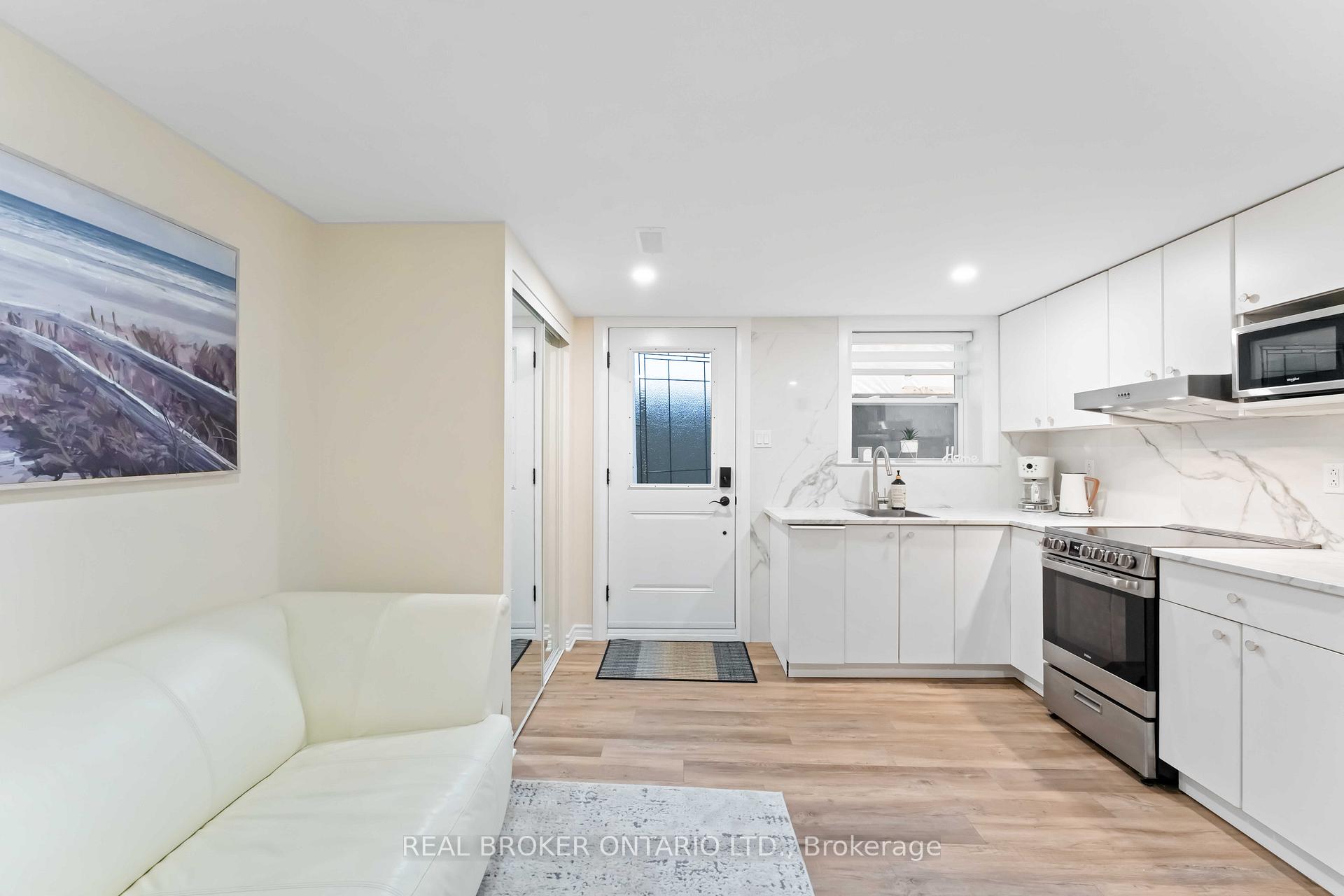 Photo 4 of 375 Zephyr Avenue, Ottawa, Britannia — HOMEH