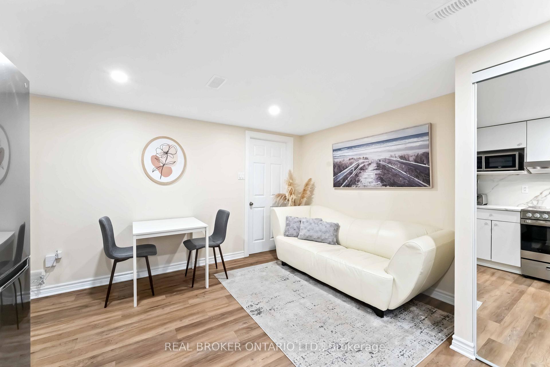 Photo 10 of 375 Zephyr Avenue, Ottawa, Britannia — HOMEH