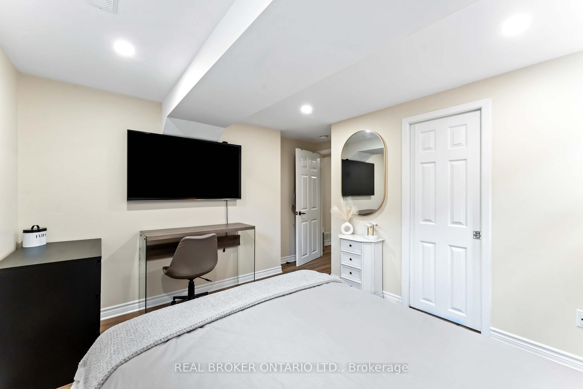 Photo 22 of 375 Zephyr Avenue, Ottawa, Britannia — HOMEH