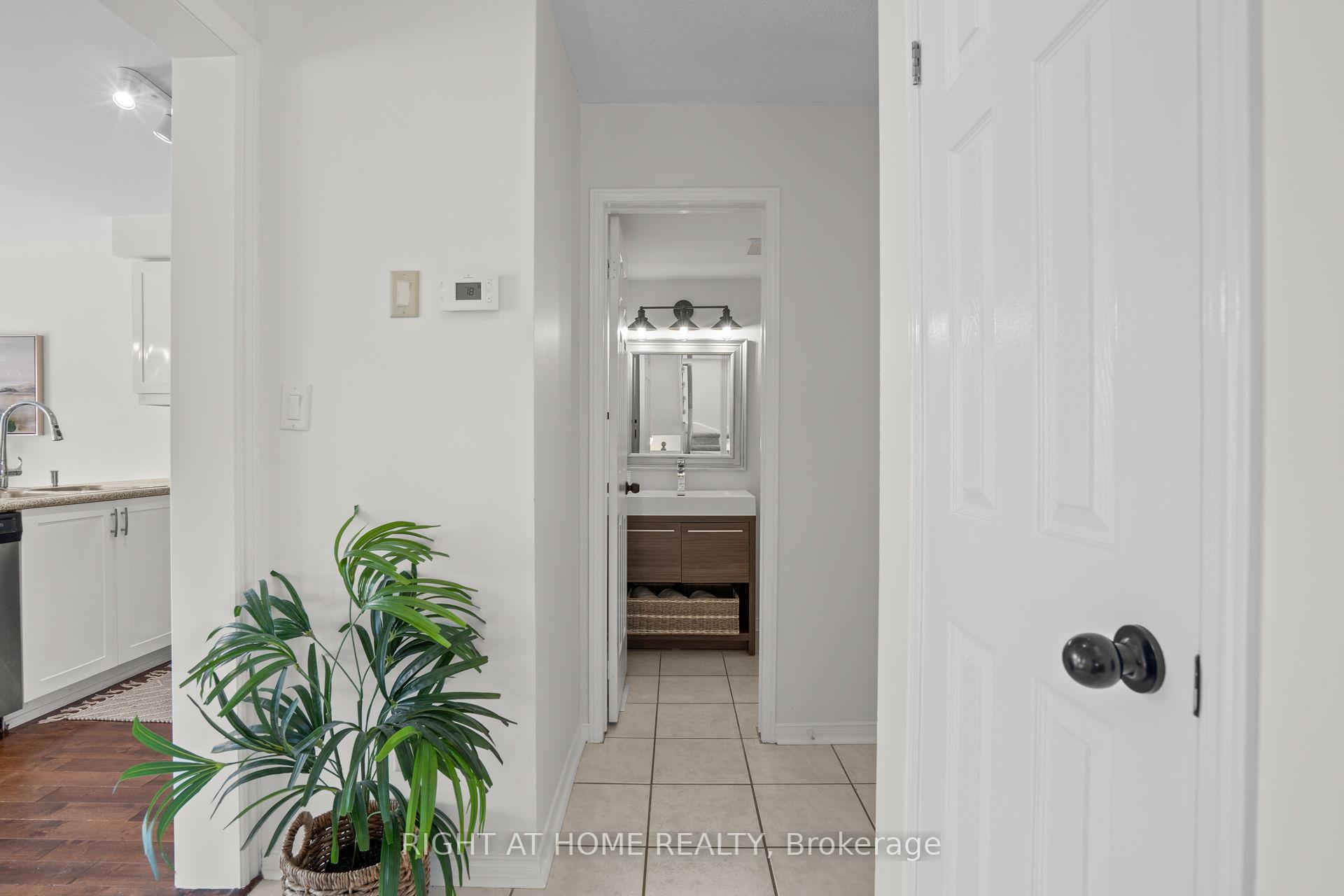 Photo 19 of 107 St Thomas Street, Whitby, Brooklin — HOMEH