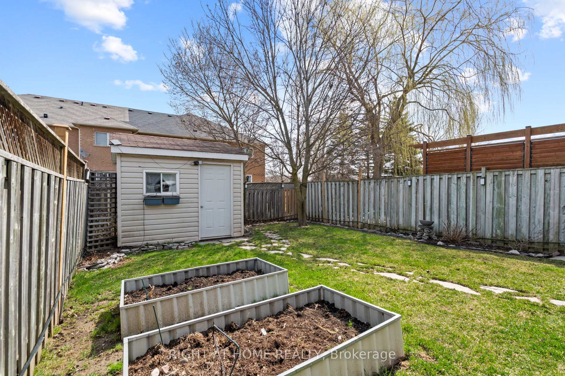 Photo 47 of 107 St Thomas Street, Whitby, Brooklin — HOMEH