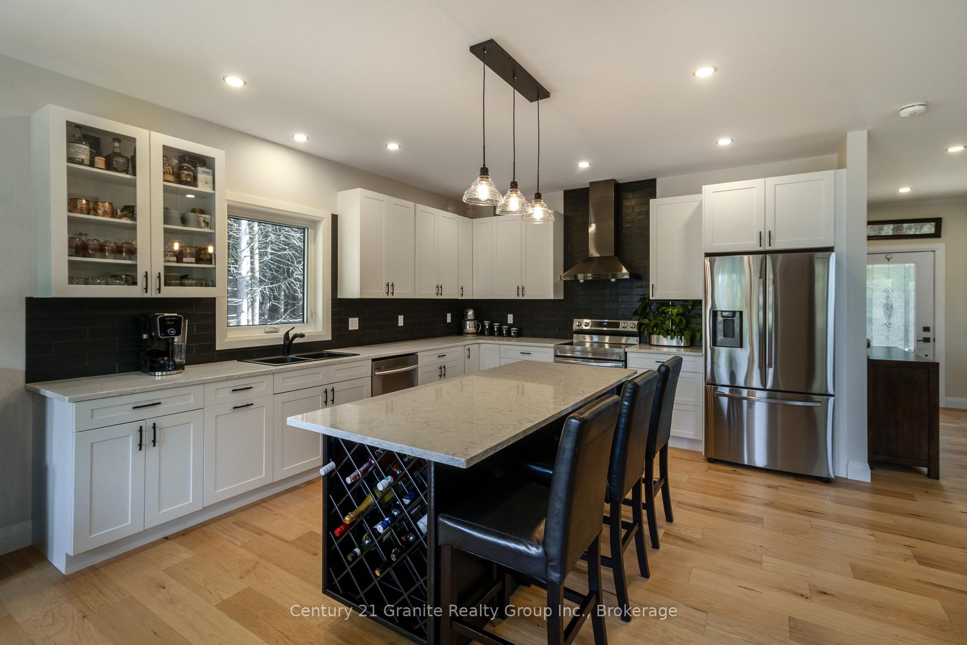Photo 18 of 1076 Providence Drive, Algonquin Highlands, Stanhope — HOMEH