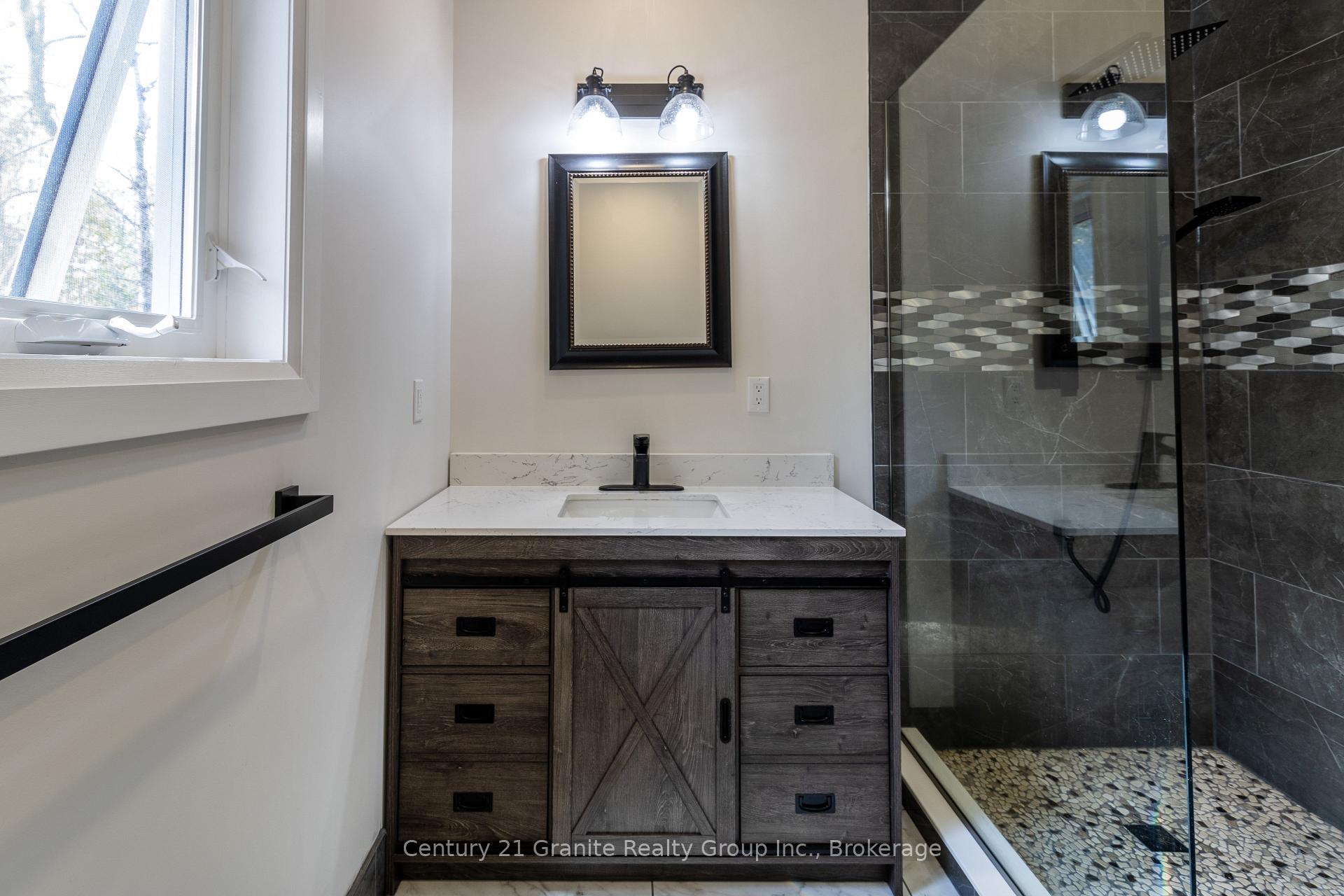 Photo 25 of 1076 Providence Drive, Algonquin Highlands, Stanhope — HOMEH