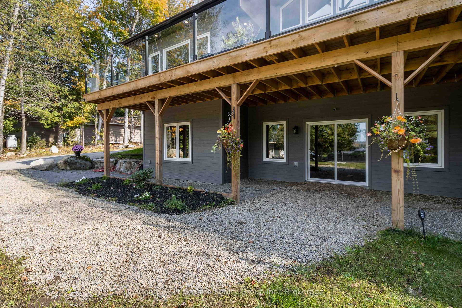 Photo 37 of 1076 Providence Drive, Algonquin Highlands, Stanhope — HOMEH