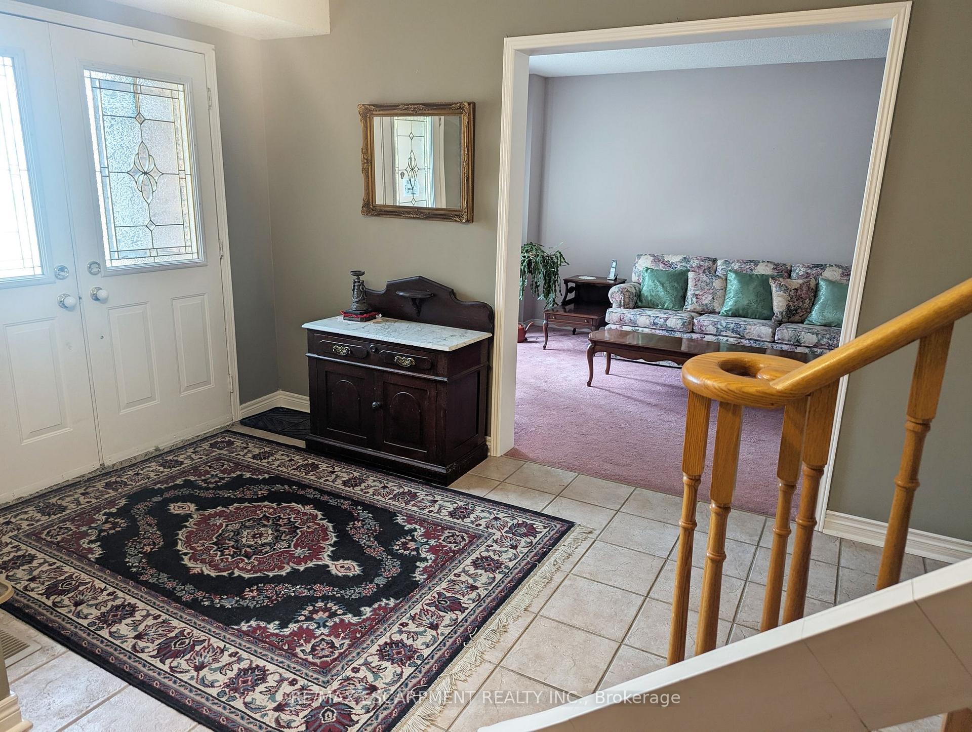 Photo 9 of 537 Westman Avenue, Peterborough, Otonabee Ward 1 — HOMEH