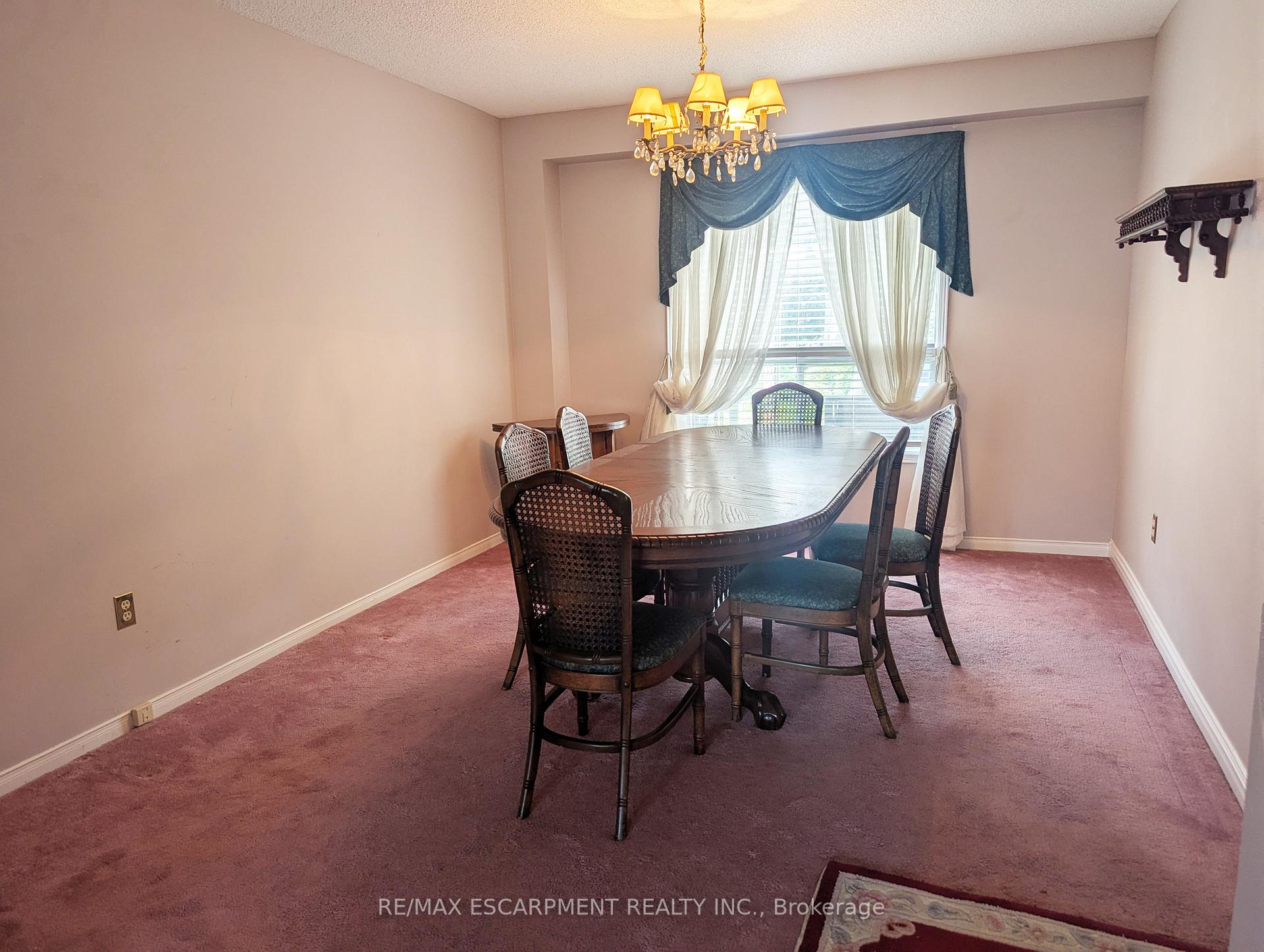 Photo 13 of 537 Westman Avenue, Peterborough, Otonabee Ward 1 — HOMEH