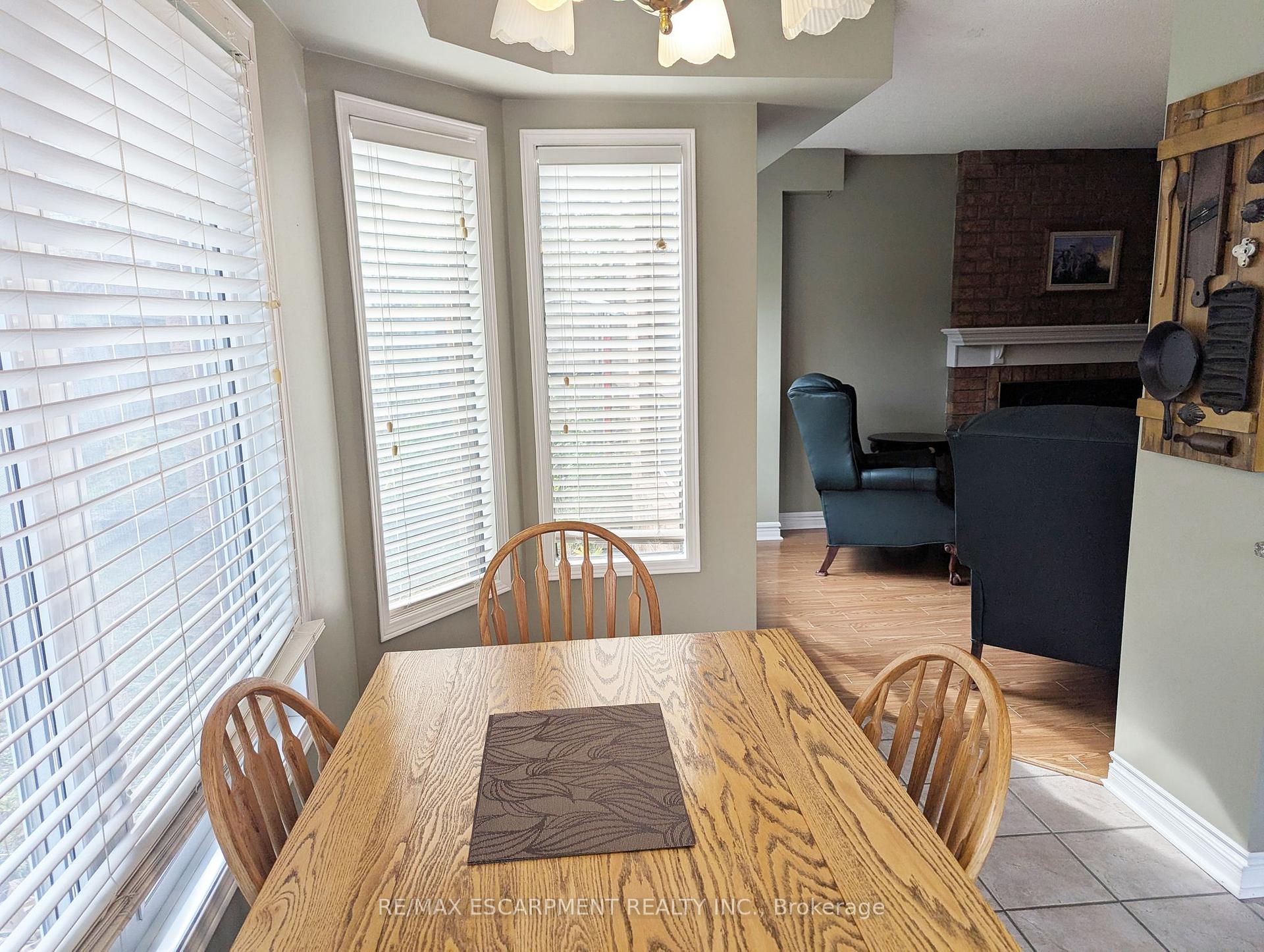Photo 17 of 537 Westman Avenue, Peterborough, Otonabee Ward 1 — HOMEH