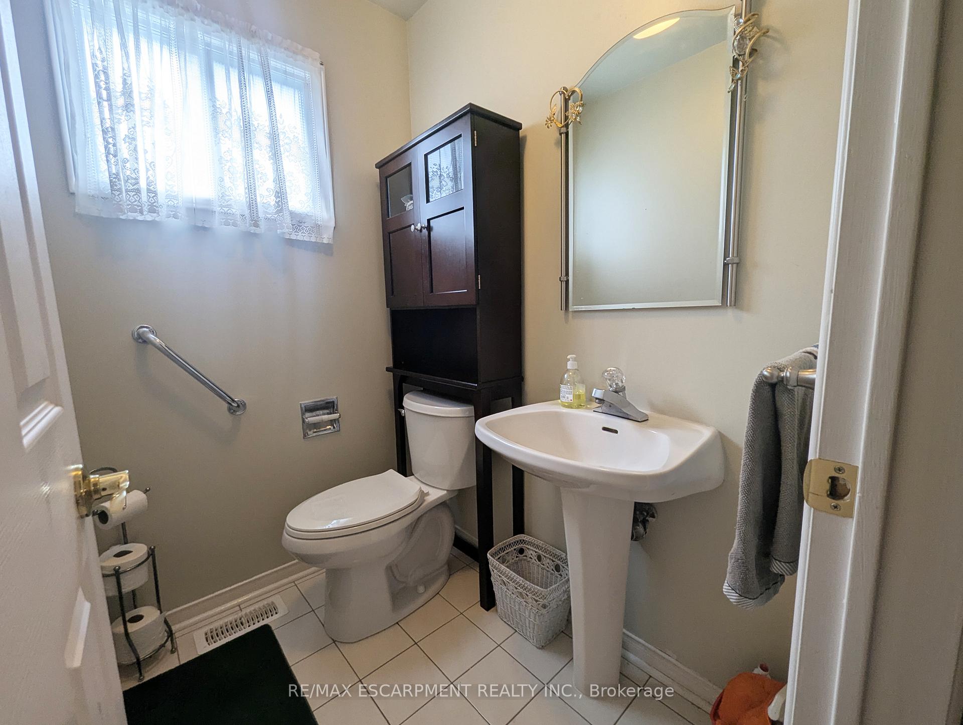 Photo 18 of 537 Westman Avenue, Peterborough, Otonabee Ward 1 — HOMEH