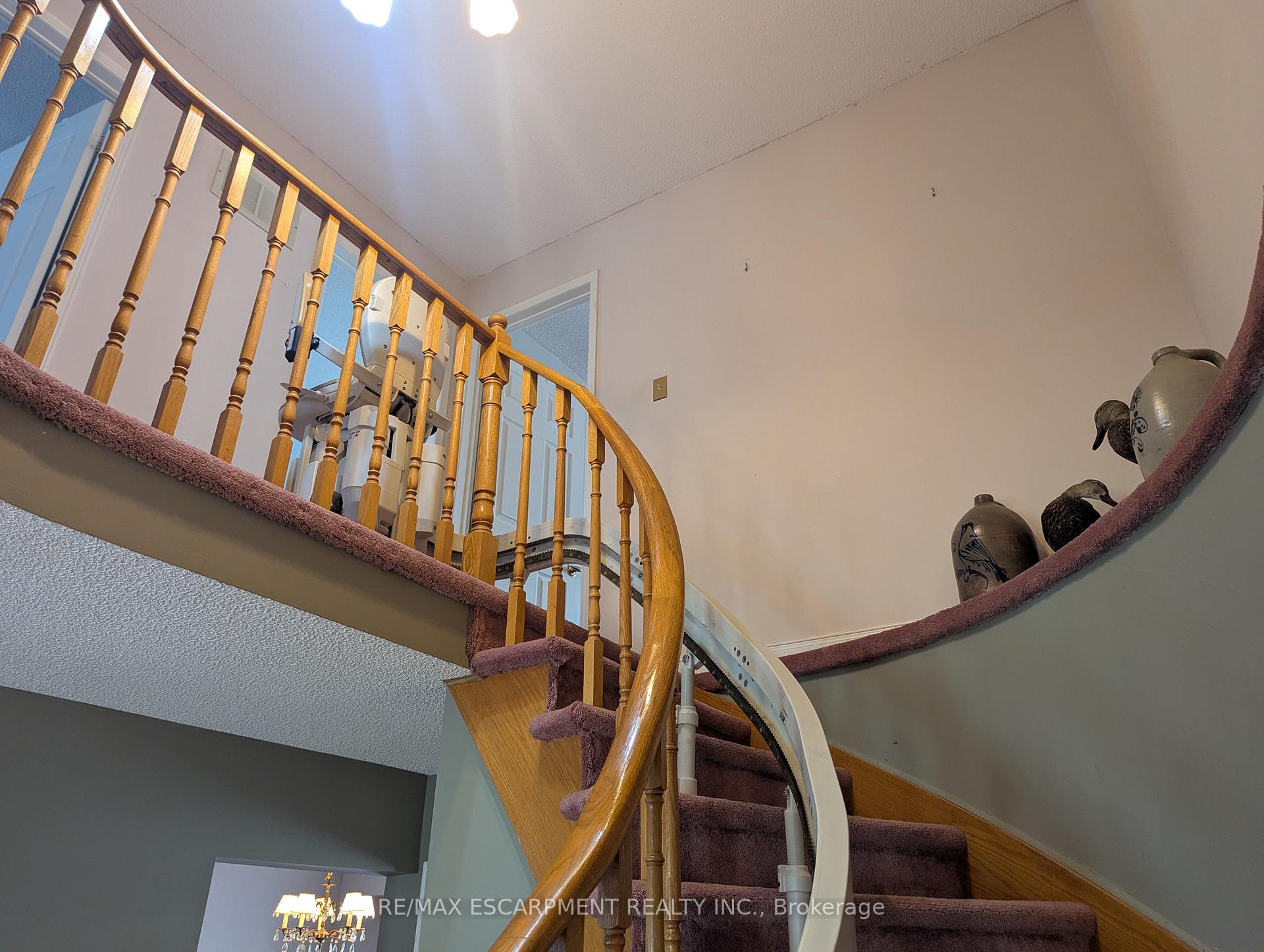 Photo 21 of 537 Westman Avenue, Peterborough, Otonabee Ward 1 — HOMEH