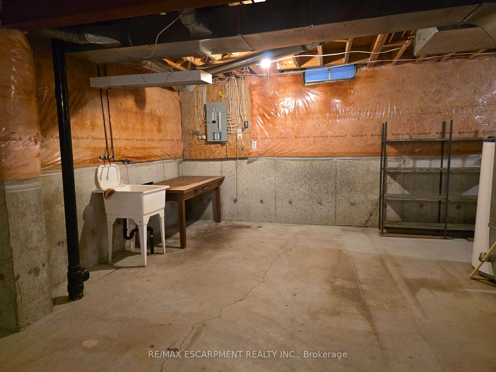 Photo 33 of 537 Westman Avenue, Peterborough, Otonabee Ward 1 — HOMEH