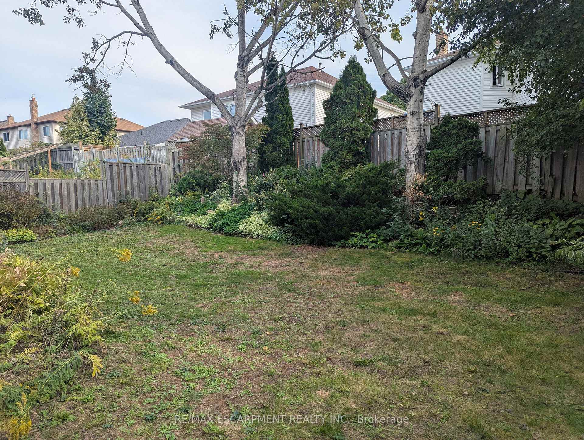 Photo 39 of 537 Westman Avenue, Peterborough, Otonabee Ward 1 — HOMEH