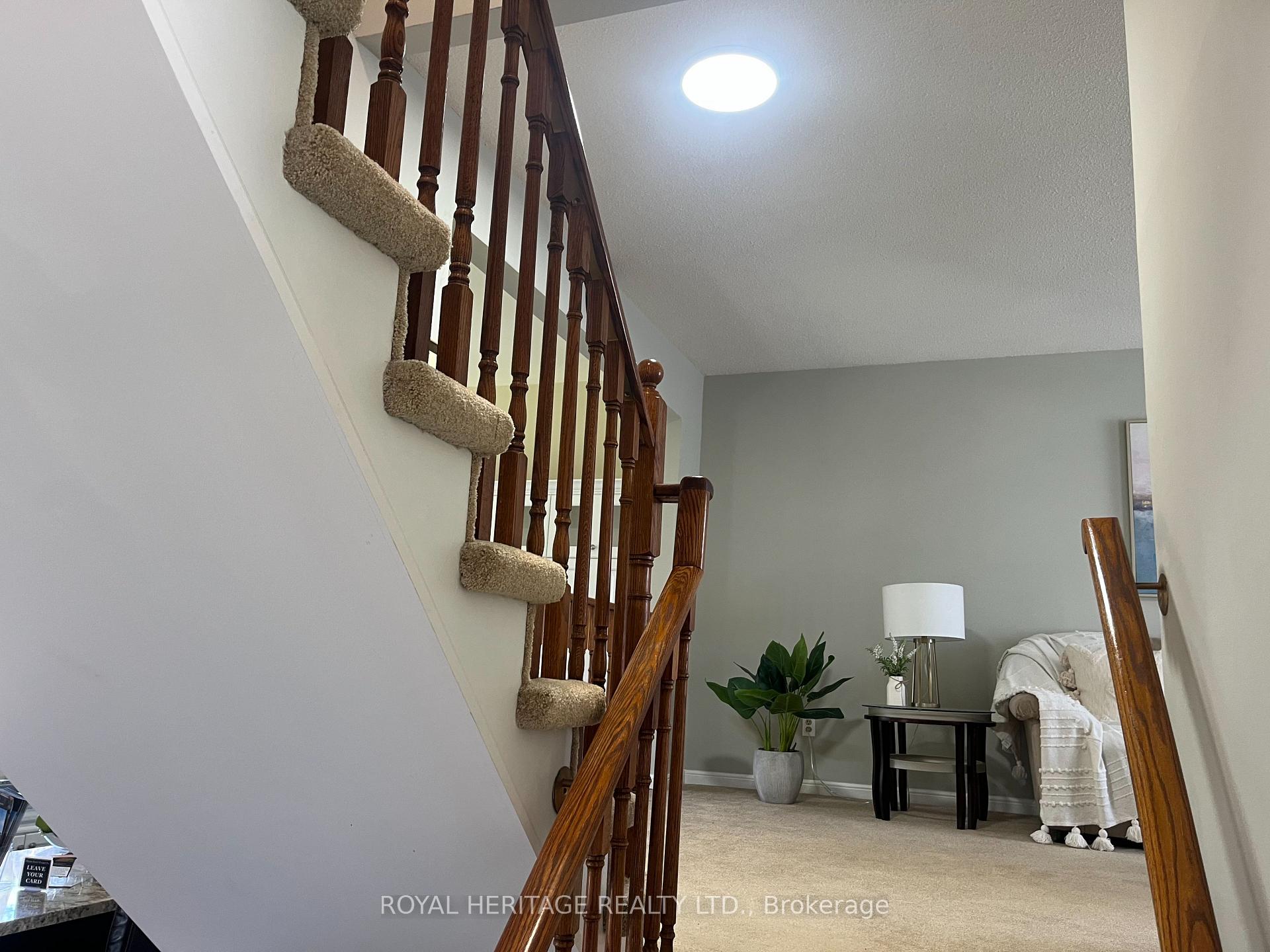 Photo 15 of 28 Renfield Crescent, Whitby, Lynde Creek — HOMEH