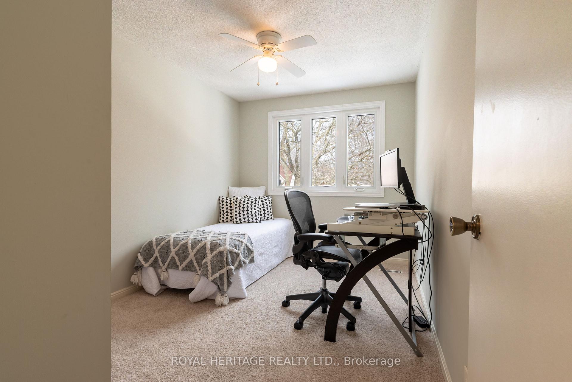 Photo 23 of 28 Renfield Crescent, Whitby, Lynde Creek — HOMEH