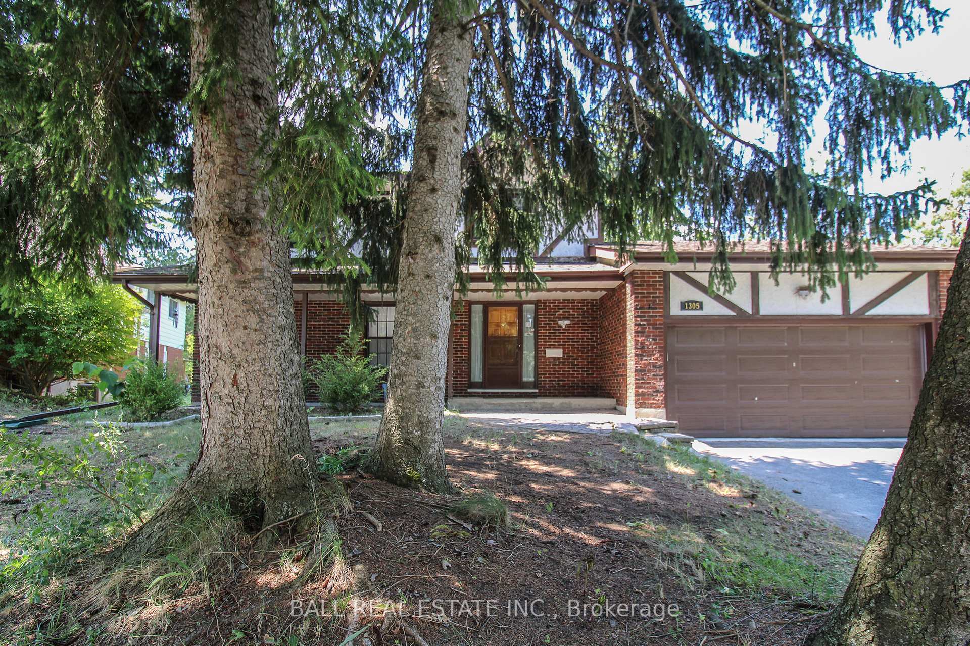 Photo 2 of 1305 Bridle Drive, Peterborough, Monaghan Ward 2 — HOMEH