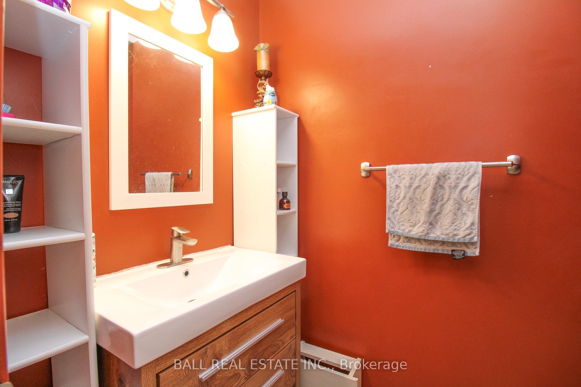 Photo 13 of 1305 Bridle Drive, Peterborough, Monaghan Ward 2 — HOMEH