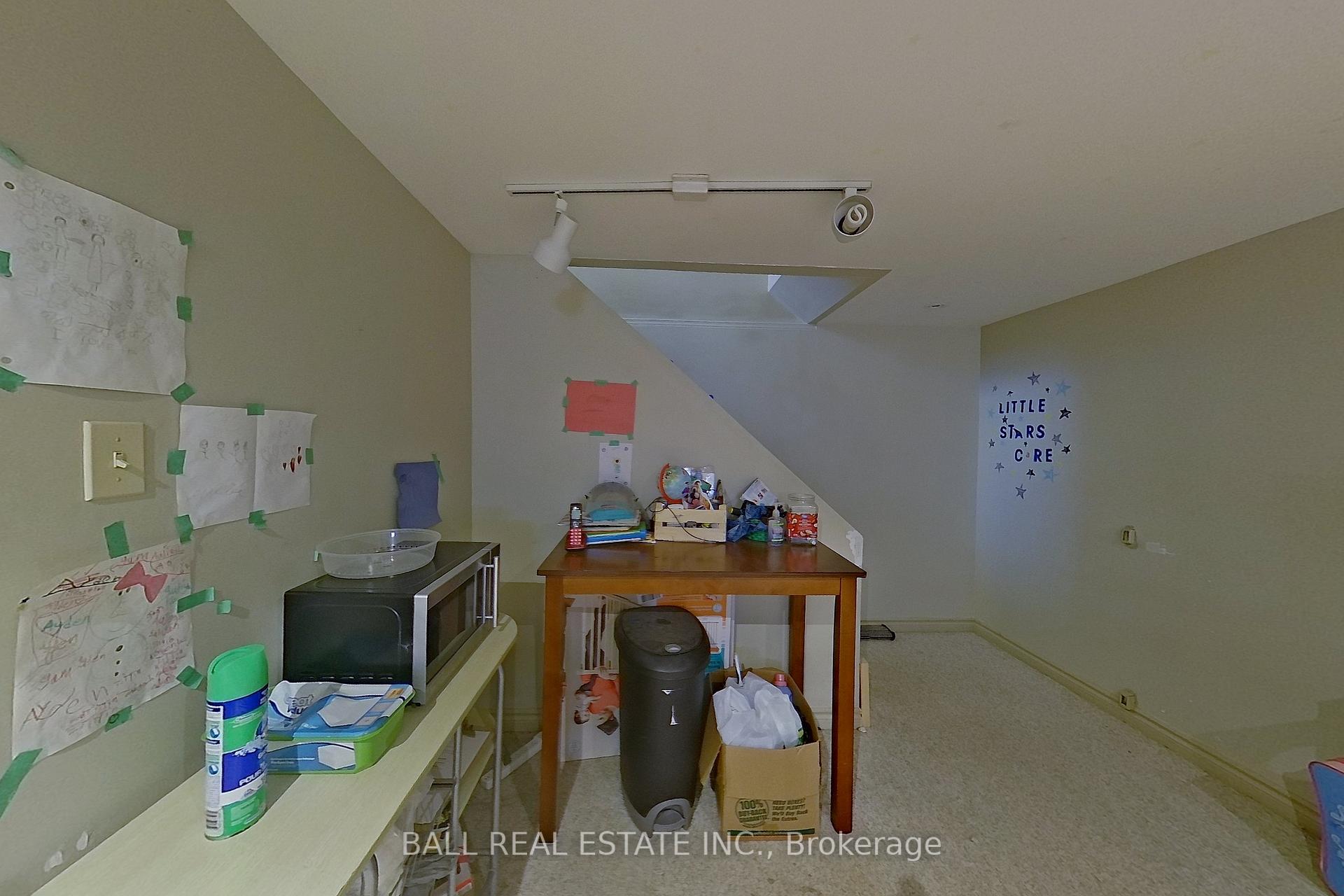 Photo 20 of 1305 Bridle Drive, Peterborough, Monaghan Ward 2 — HOMEH