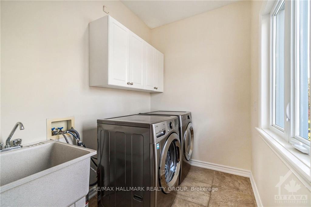 Photo 16 of 4785 Whispering Willow Drive, Ottawa, Sarsfield/Bearbrook — HOMEH