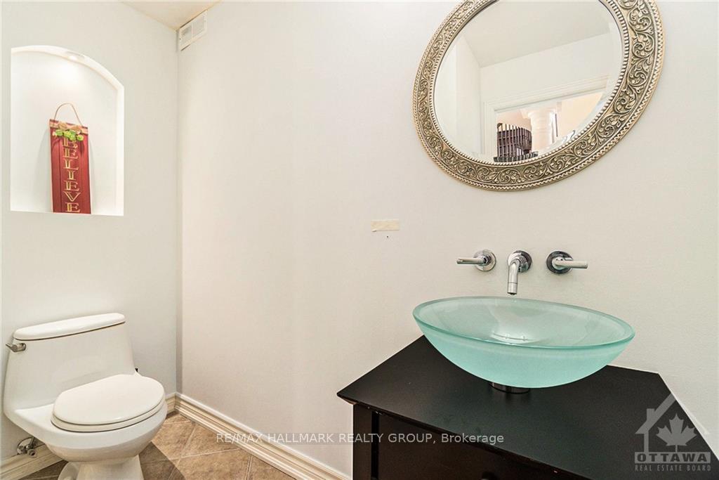 Photo 17 of 4785 Whispering Willow Drive, Ottawa, Sarsfield/Bearbrook — HOMEH