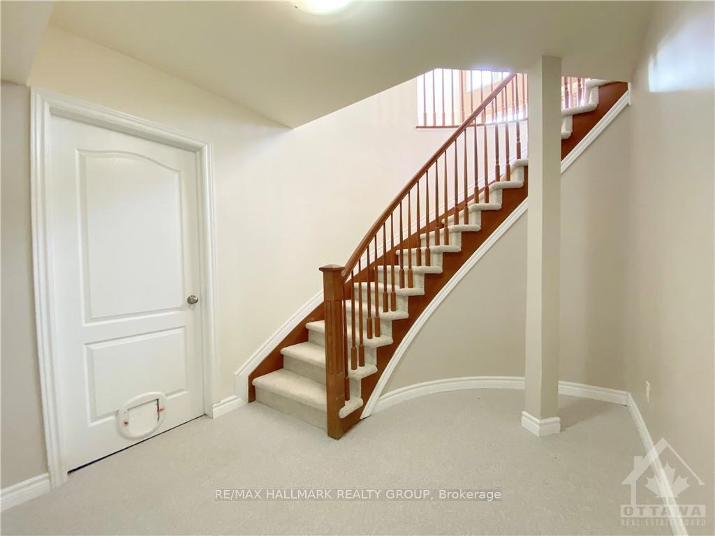 Photo 18 of 4785 Whispering Willow Drive, Ottawa, Sarsfield/Bearbrook — HOMEH
