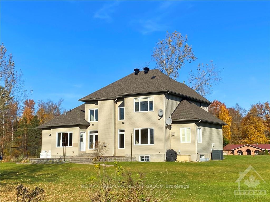 Photo 22 of 4785 Whispering Willow Drive, Ottawa, Sarsfield/Bearbrook — HOMEH