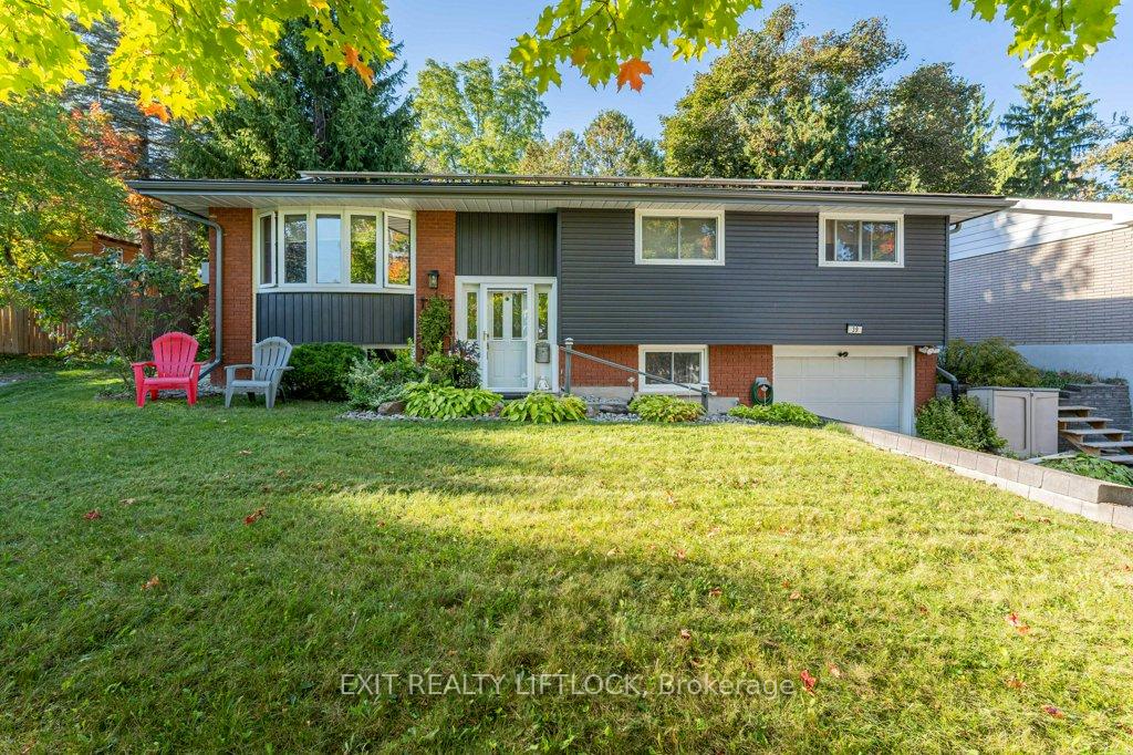 Photo 2 of 39 Beechwood Drive, Peterborough, Monaghan Ward 2 — HOMEH