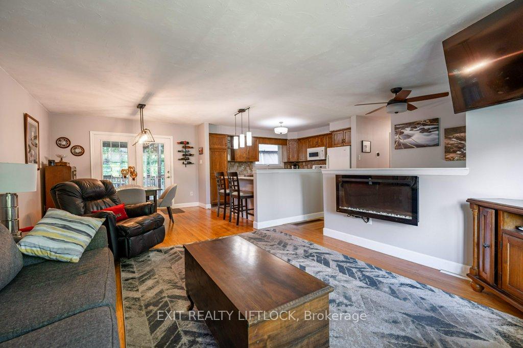 Photo 6 of 39 Beechwood Drive, Peterborough, Monaghan Ward 2 — HOMEH