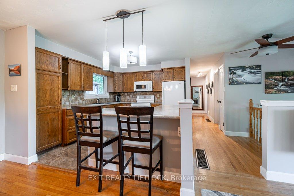 Photo 7 of 39 Beechwood Drive, Peterborough, Monaghan Ward 2 — HOMEH