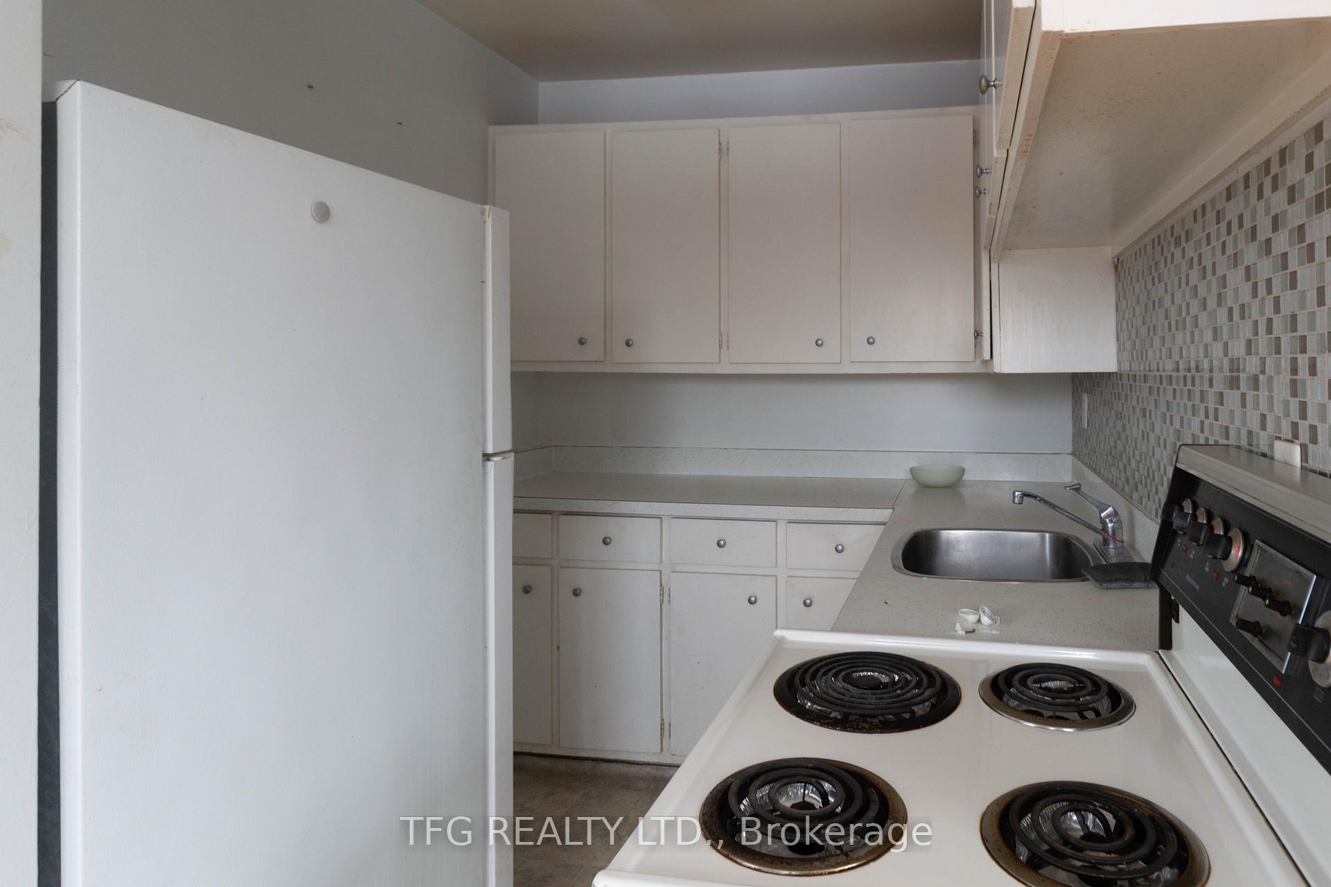 Photo 7 of Unit 2, 463 Bond Street E, Oshawa, O'Neill — HOMEH