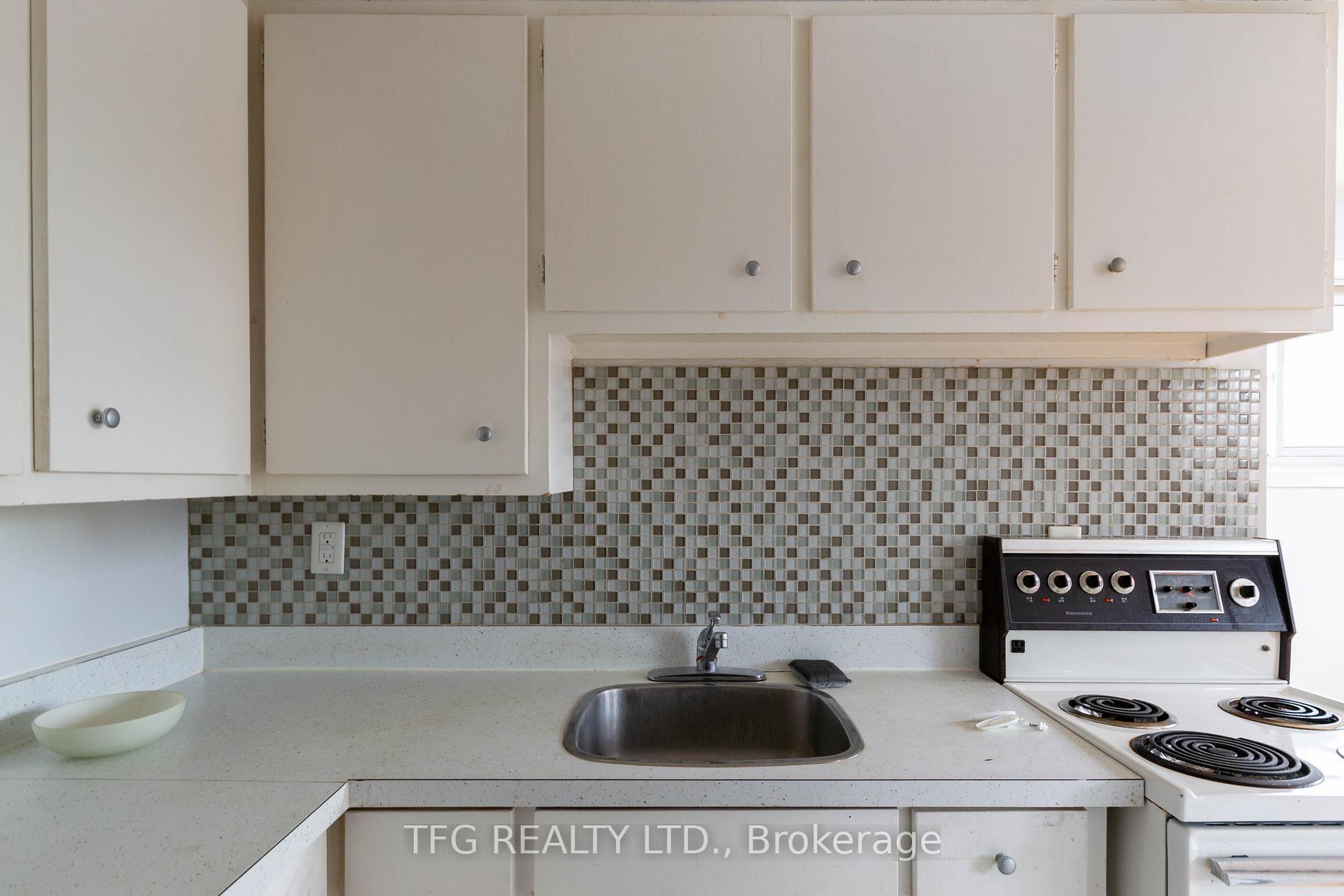 Photo 8 of Unit 2, 463 Bond Street E, Oshawa, O'Neill — HOMEH