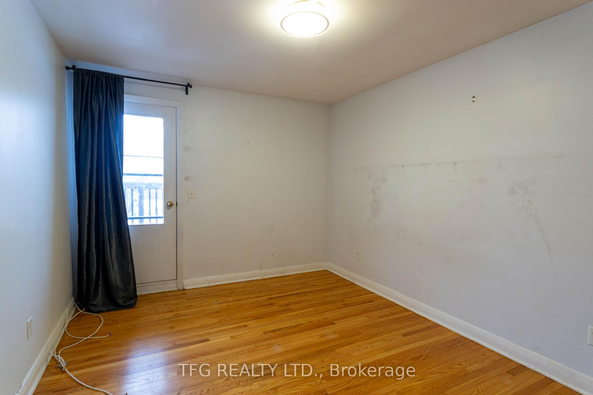 Photo 12 of Unit 2, 463 Bond Street E, Oshawa, O'Neill — HOMEH